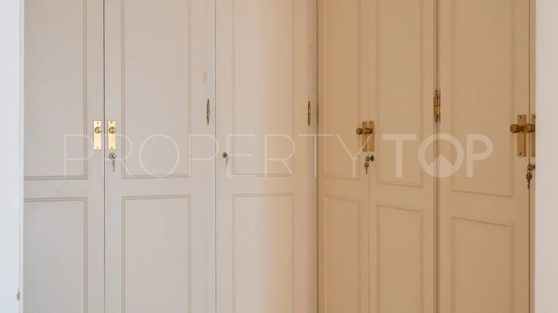For sale Guadalmina Alta 2 bedrooms apartment