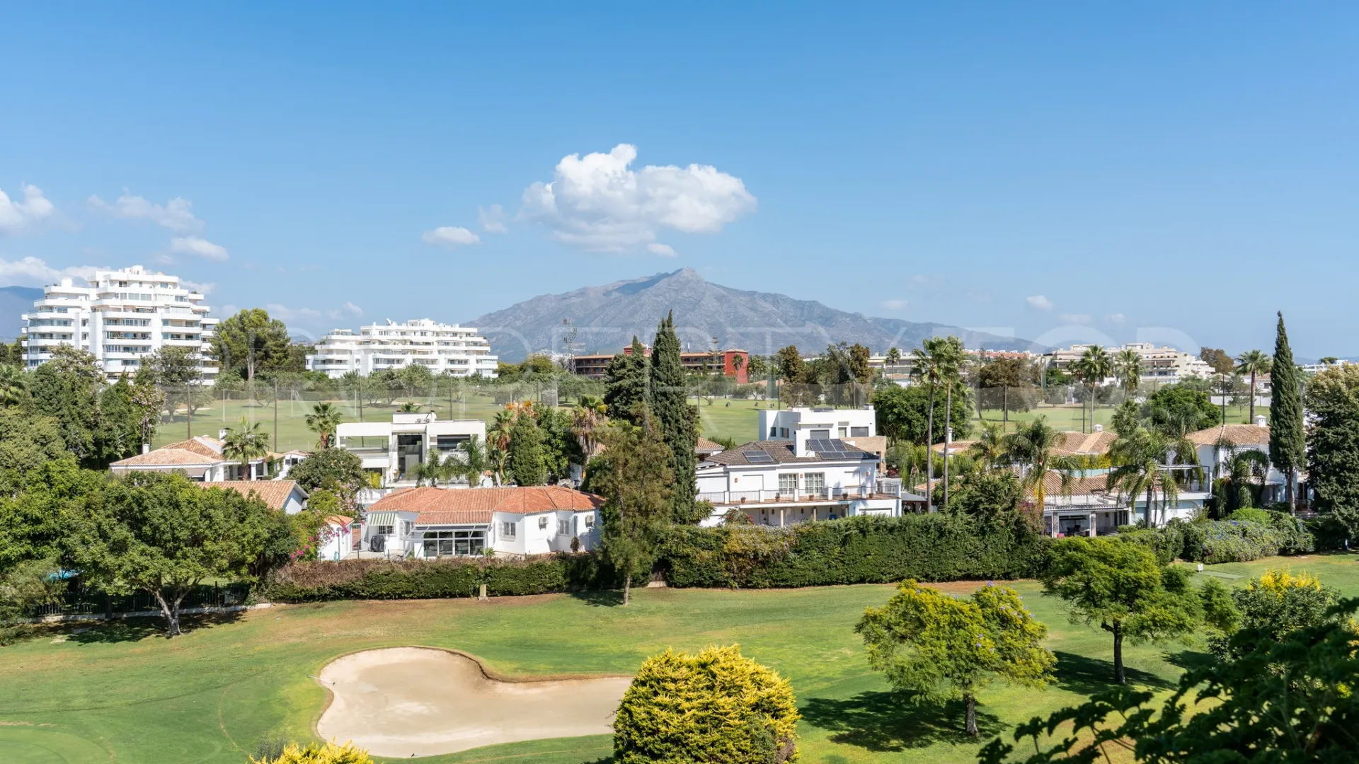 For sale Guadalmina Alta 2 bedrooms apartment
