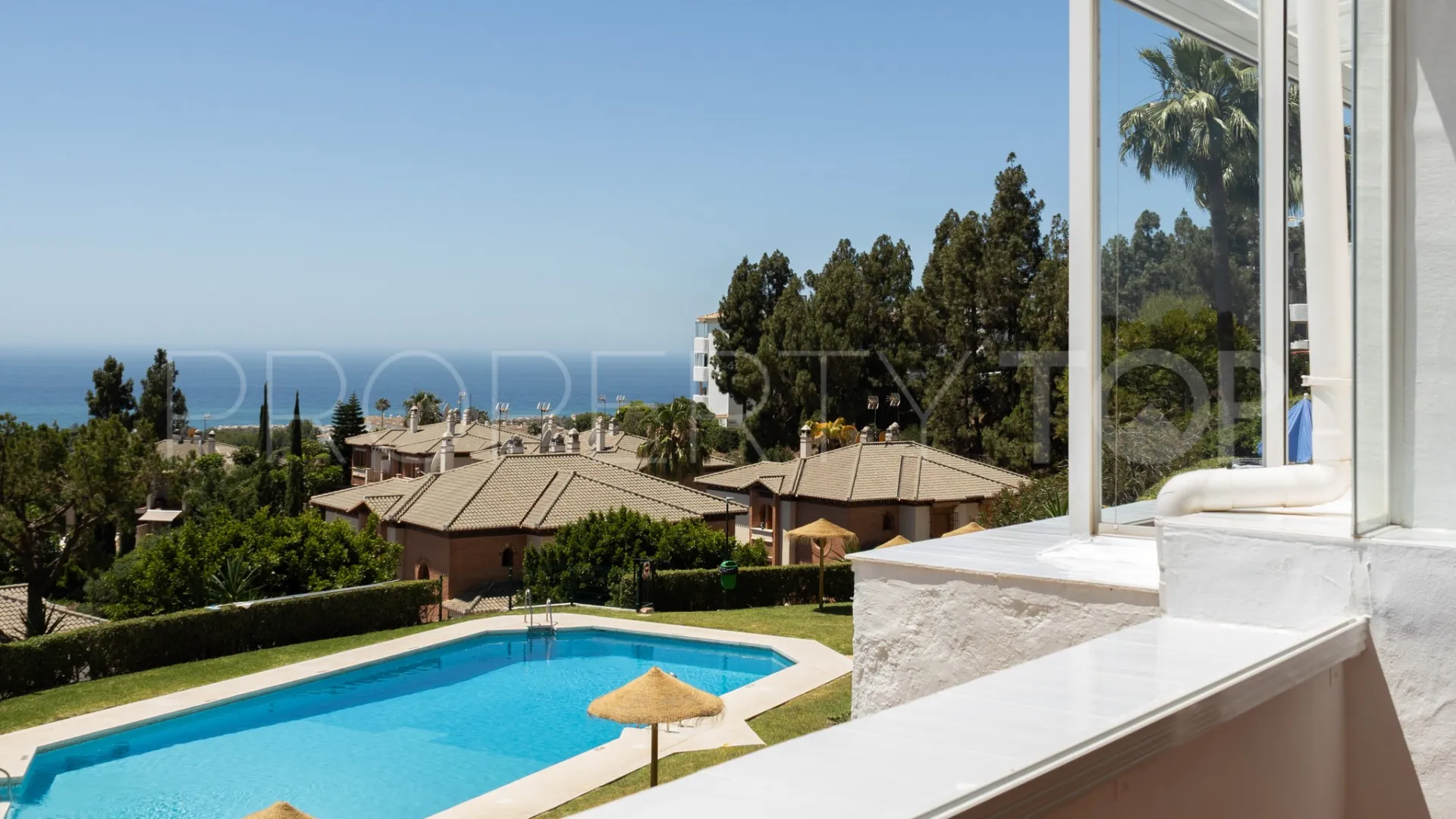 Se vende apartamento en Sitio de Calahonda