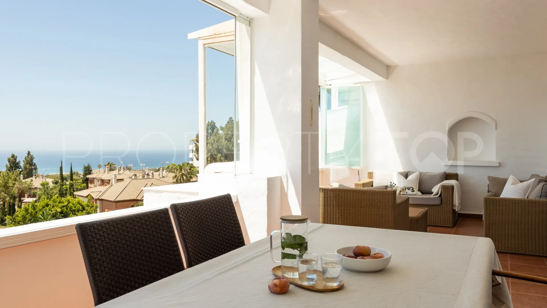 Se vende apartamento en Sitio de Calahonda