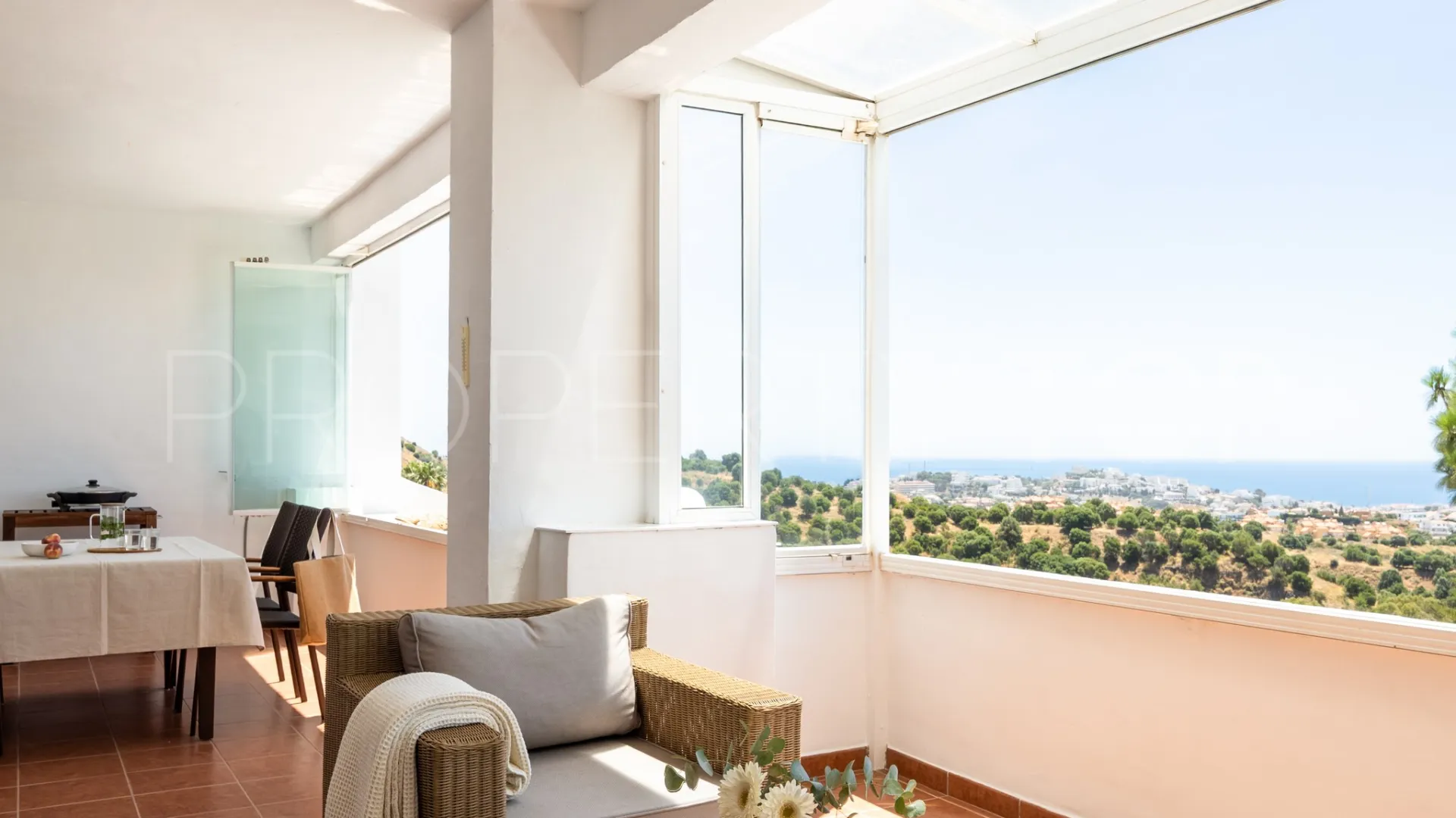 Se vende apartamento en Sitio de Calahonda