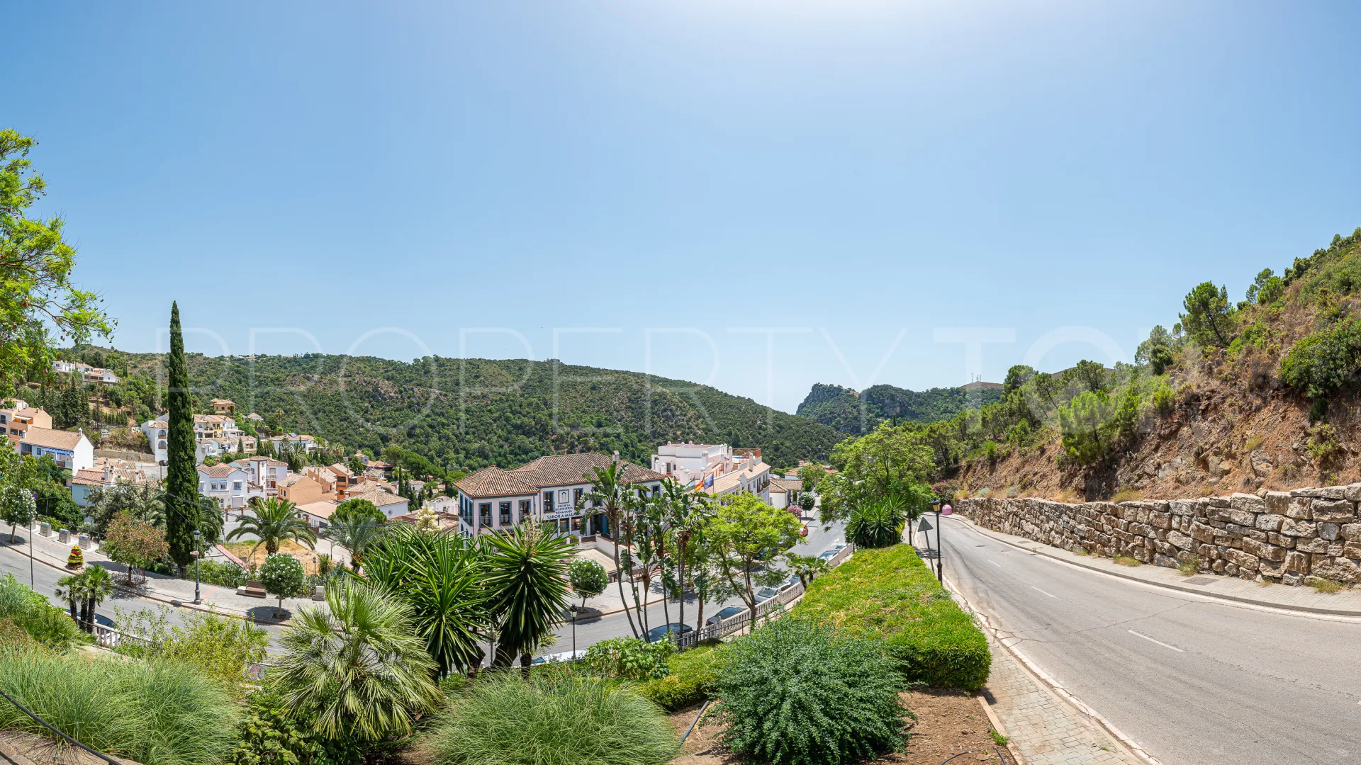 Benahavis, adosado de 5 dormitorios en venta