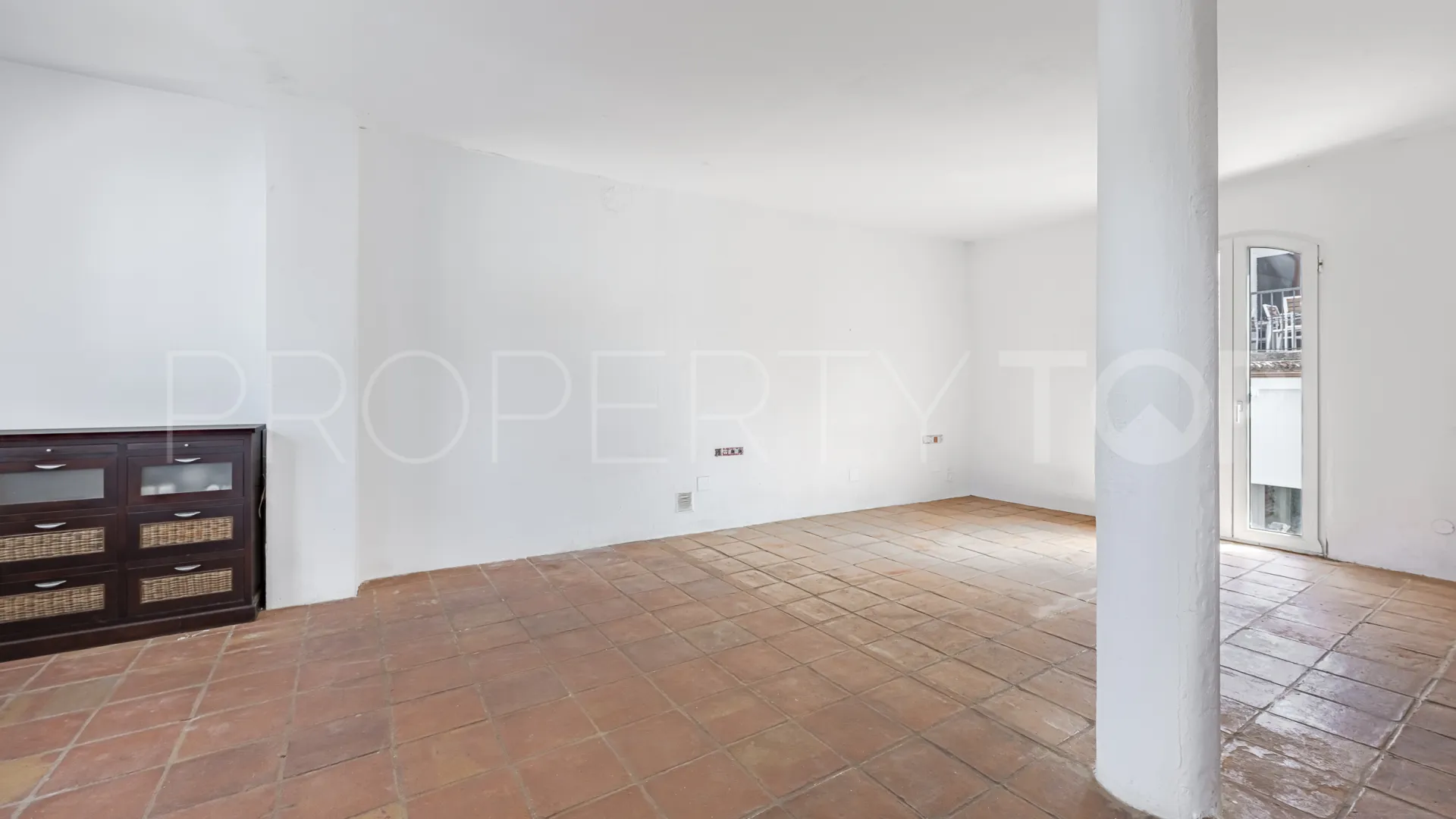 Benahavis, adosado de 5 dormitorios en venta