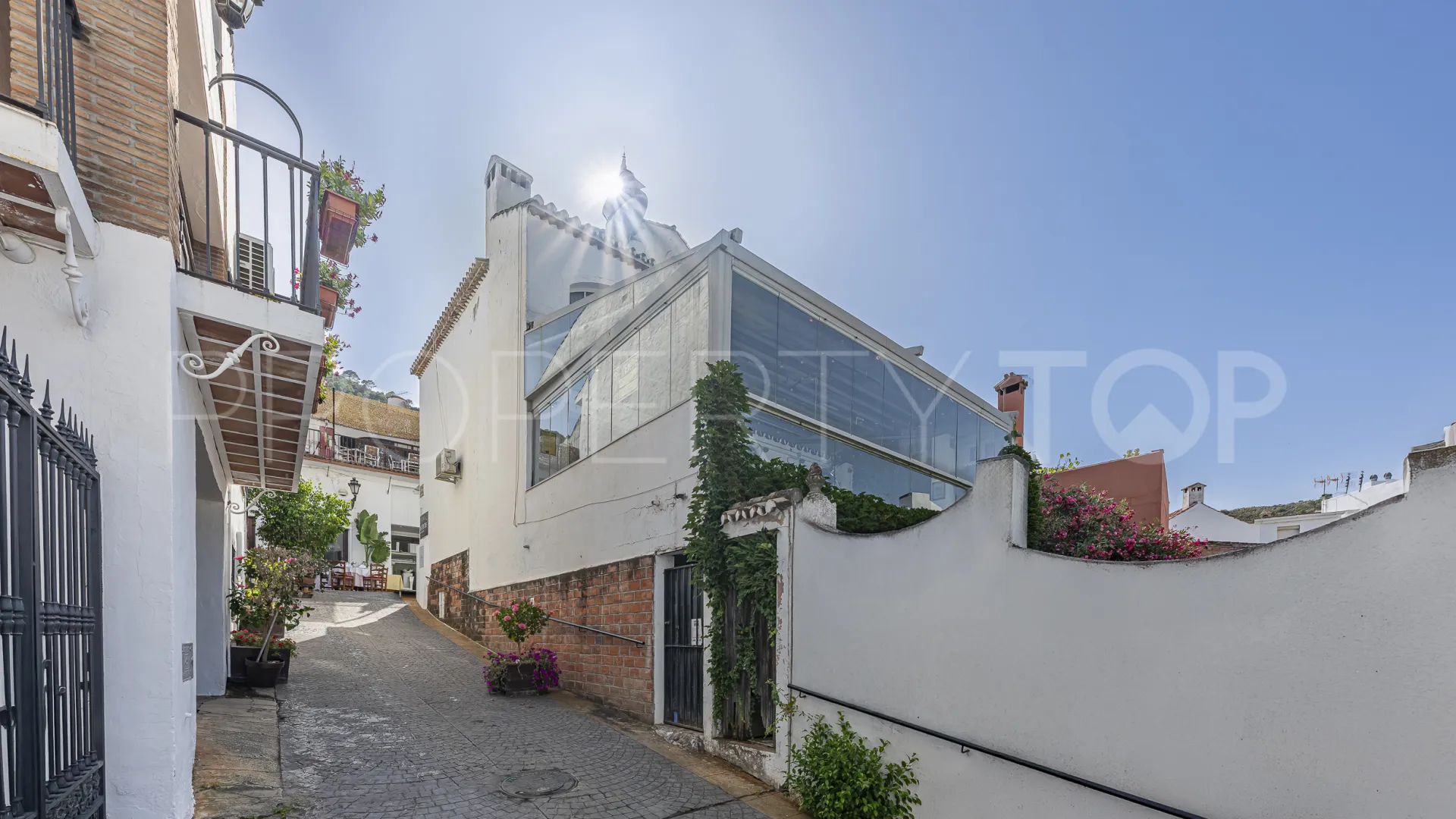 Benahavis, adosado de 5 dormitorios en venta