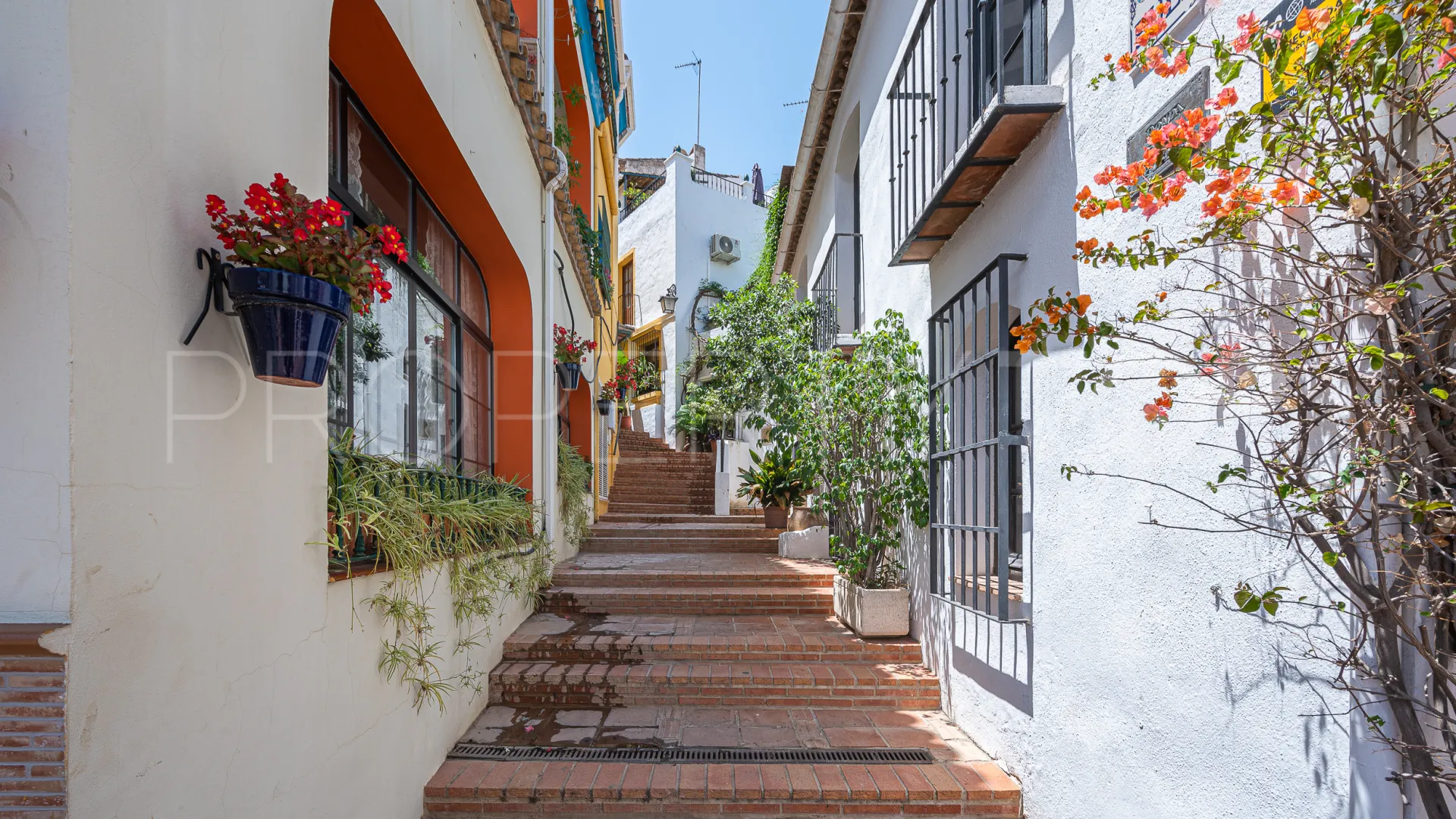 Benahavis, adosado de 5 dormitorios en venta