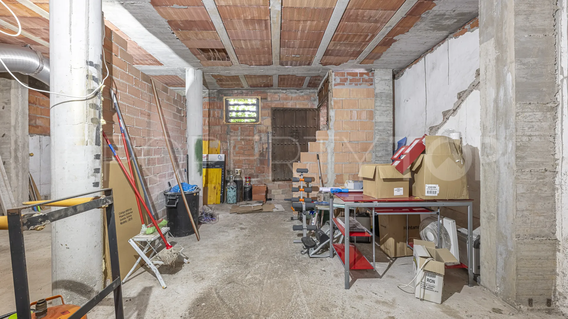 Benahavis, adosado de 5 dormitorios en venta