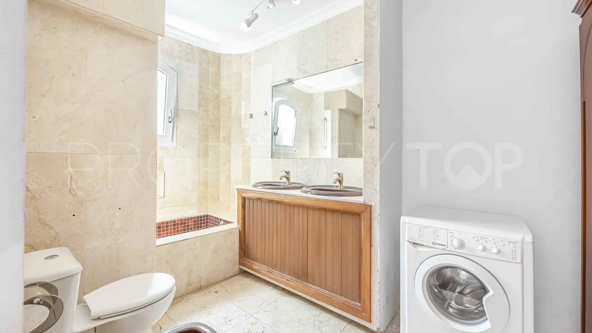 Benahavis, adosado de 5 dormitorios en venta