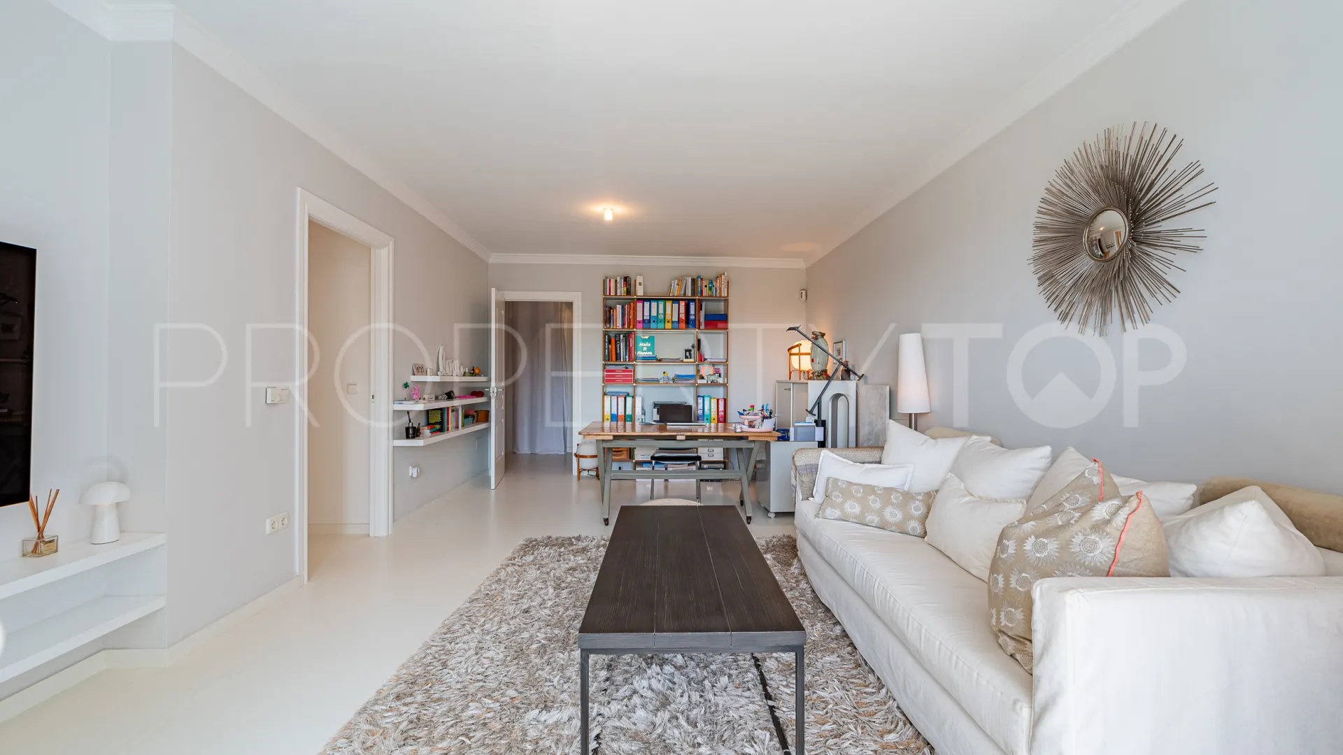 Adosado en venta con 3 dormitorios en Marbella Hill Club