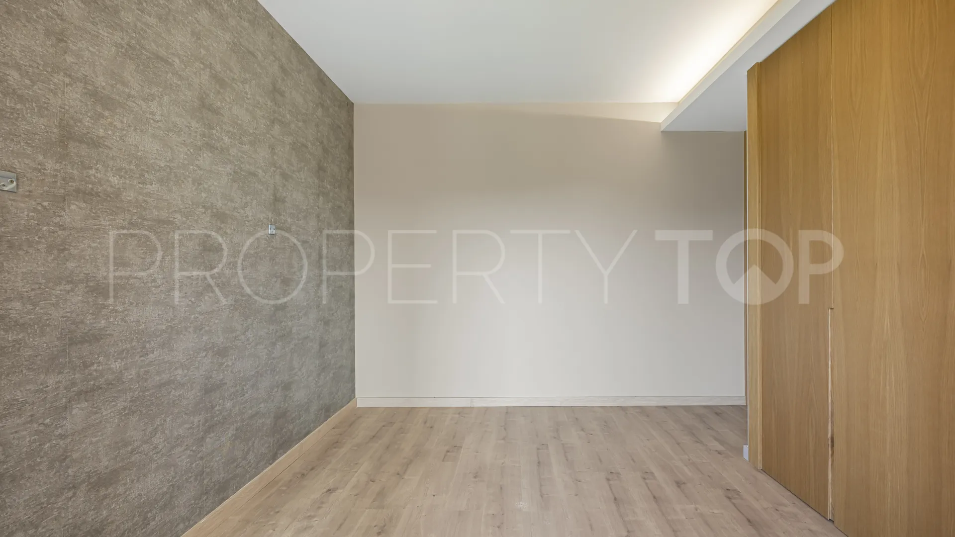 For sale apartment with 4 bedrooms in Real de La Quinta
