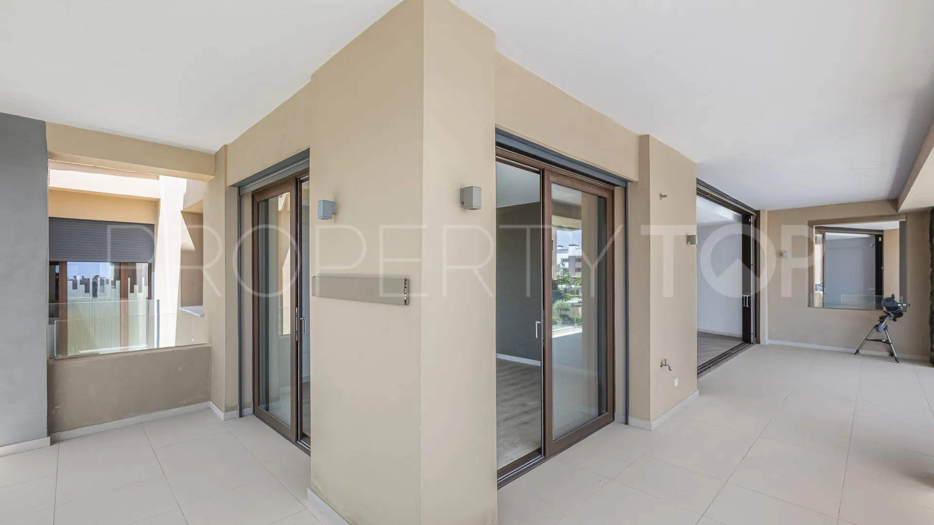 For sale apartment with 4 bedrooms in Real de La Quinta