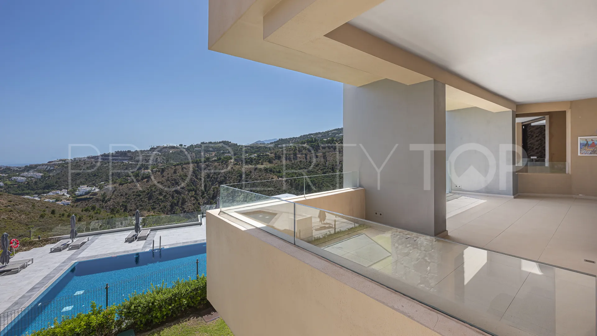 For sale apartment with 4 bedrooms in Real de La Quinta
