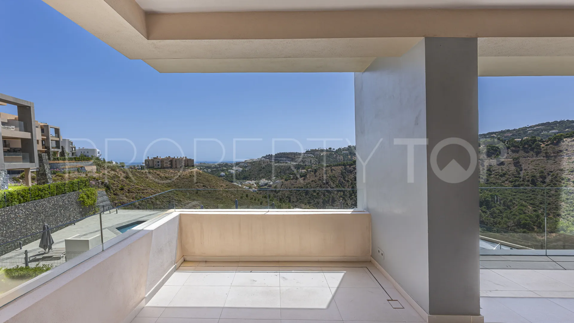 For sale apartment with 4 bedrooms in Real de La Quinta
