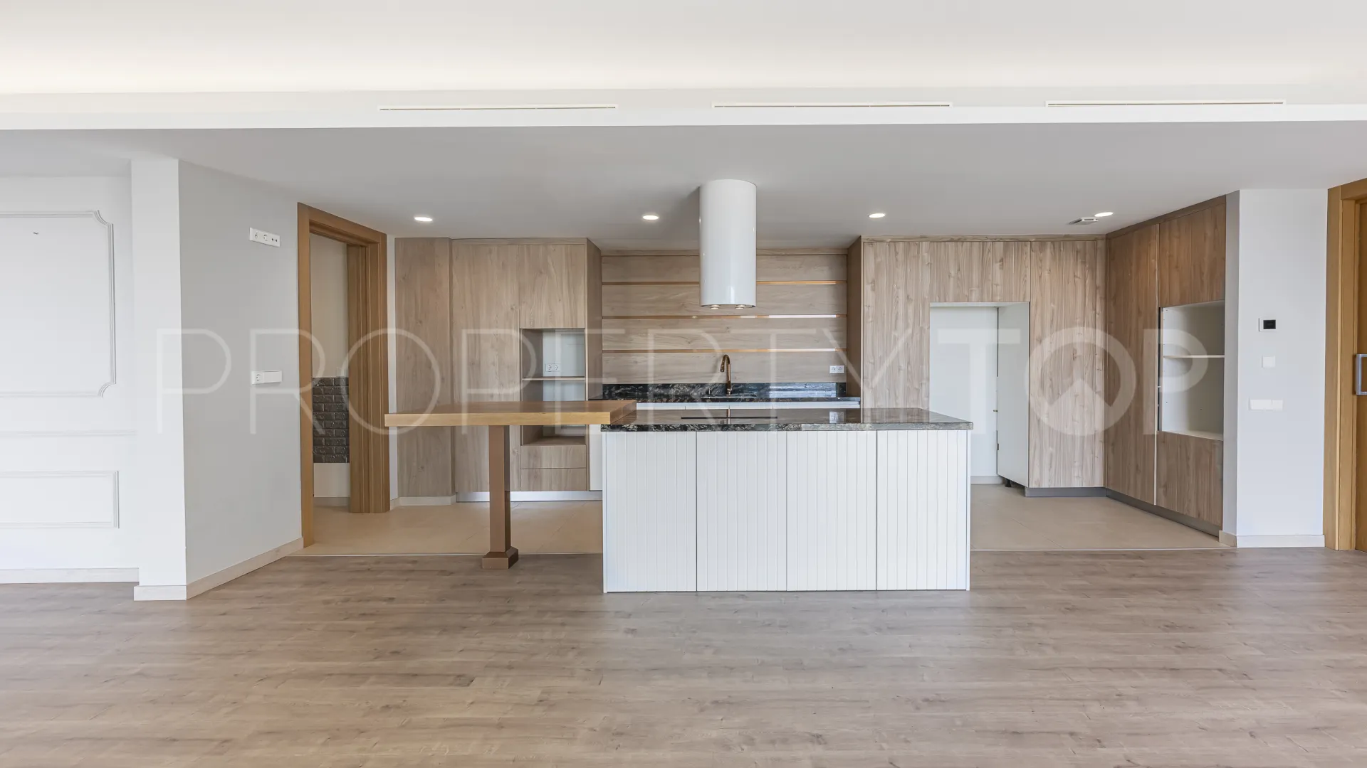 For sale apartment with 4 bedrooms in Real de La Quinta