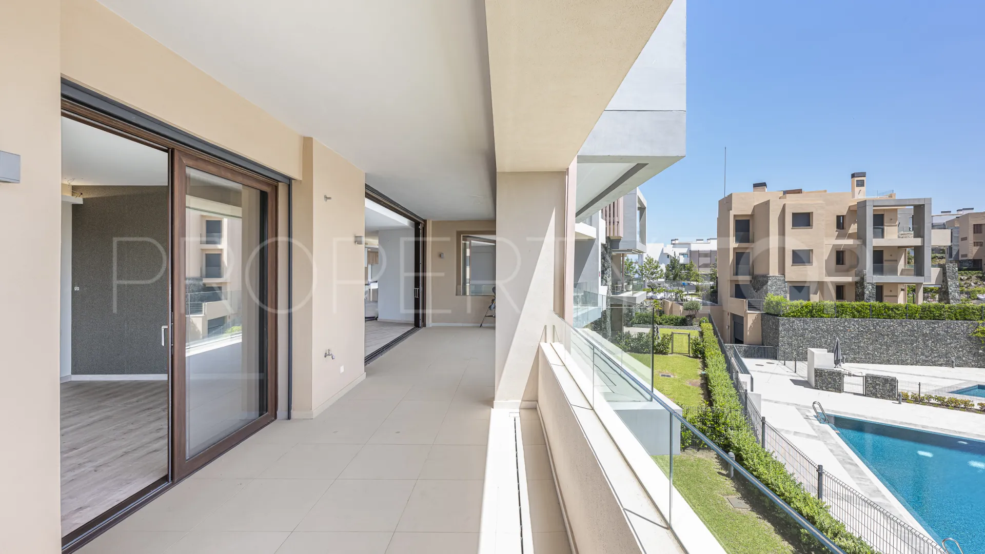 For sale apartment with 4 bedrooms in Real de La Quinta