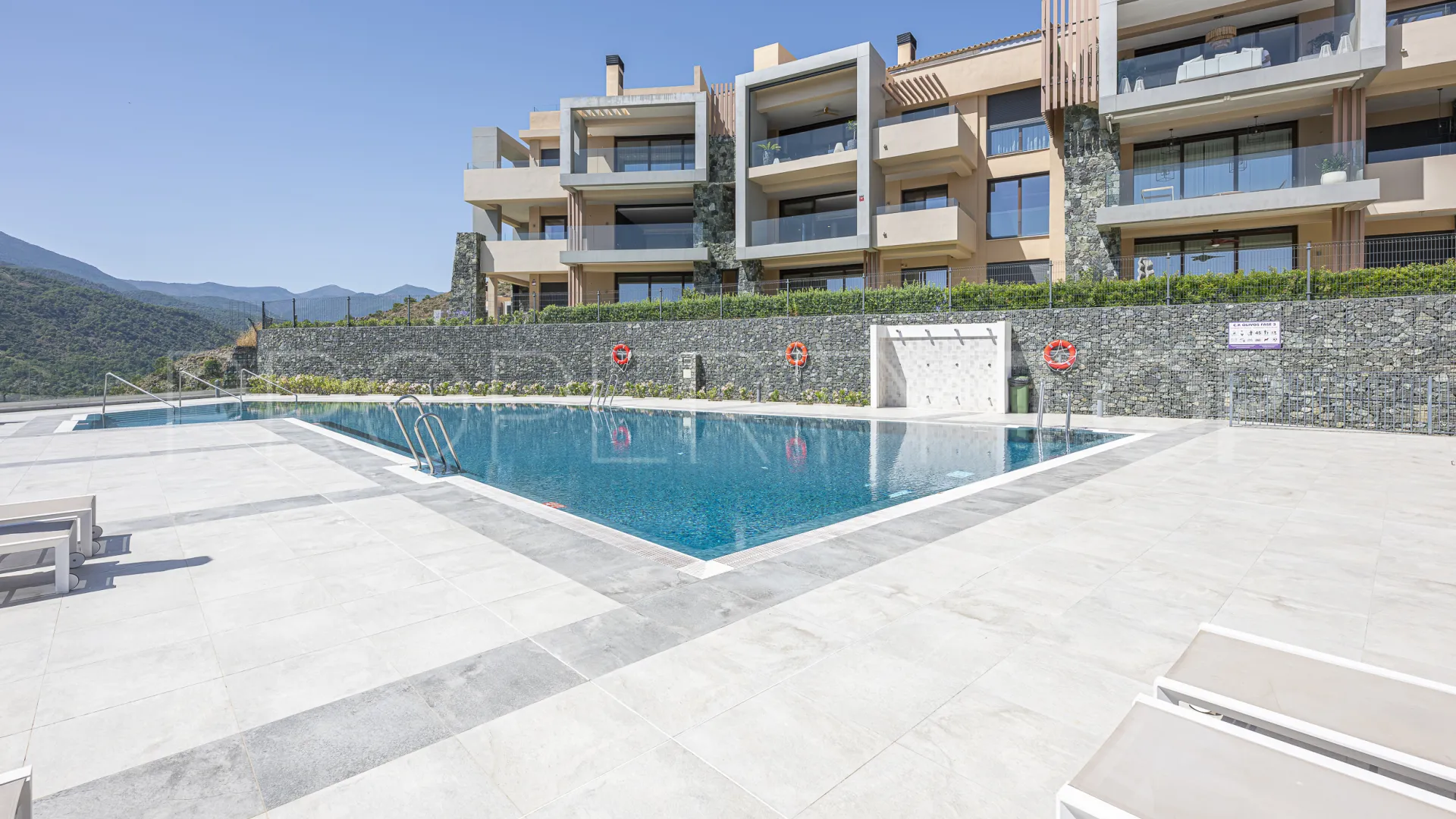 For sale apartment with 4 bedrooms in Real de La Quinta