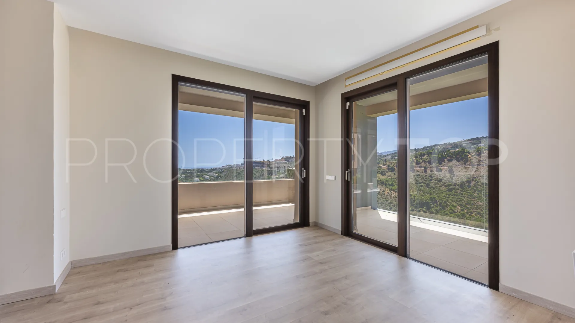 For sale apartment with 4 bedrooms in Real de La Quinta