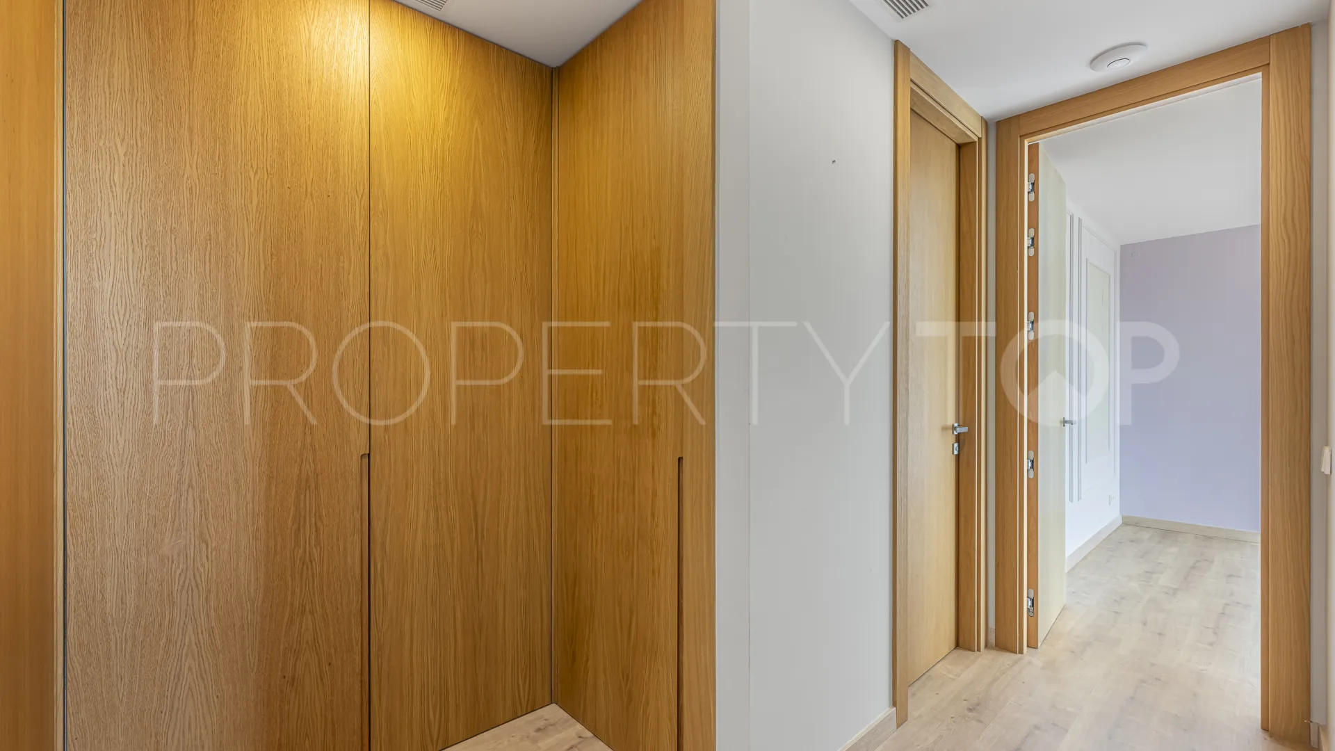 For sale apartment with 4 bedrooms in Real de La Quinta