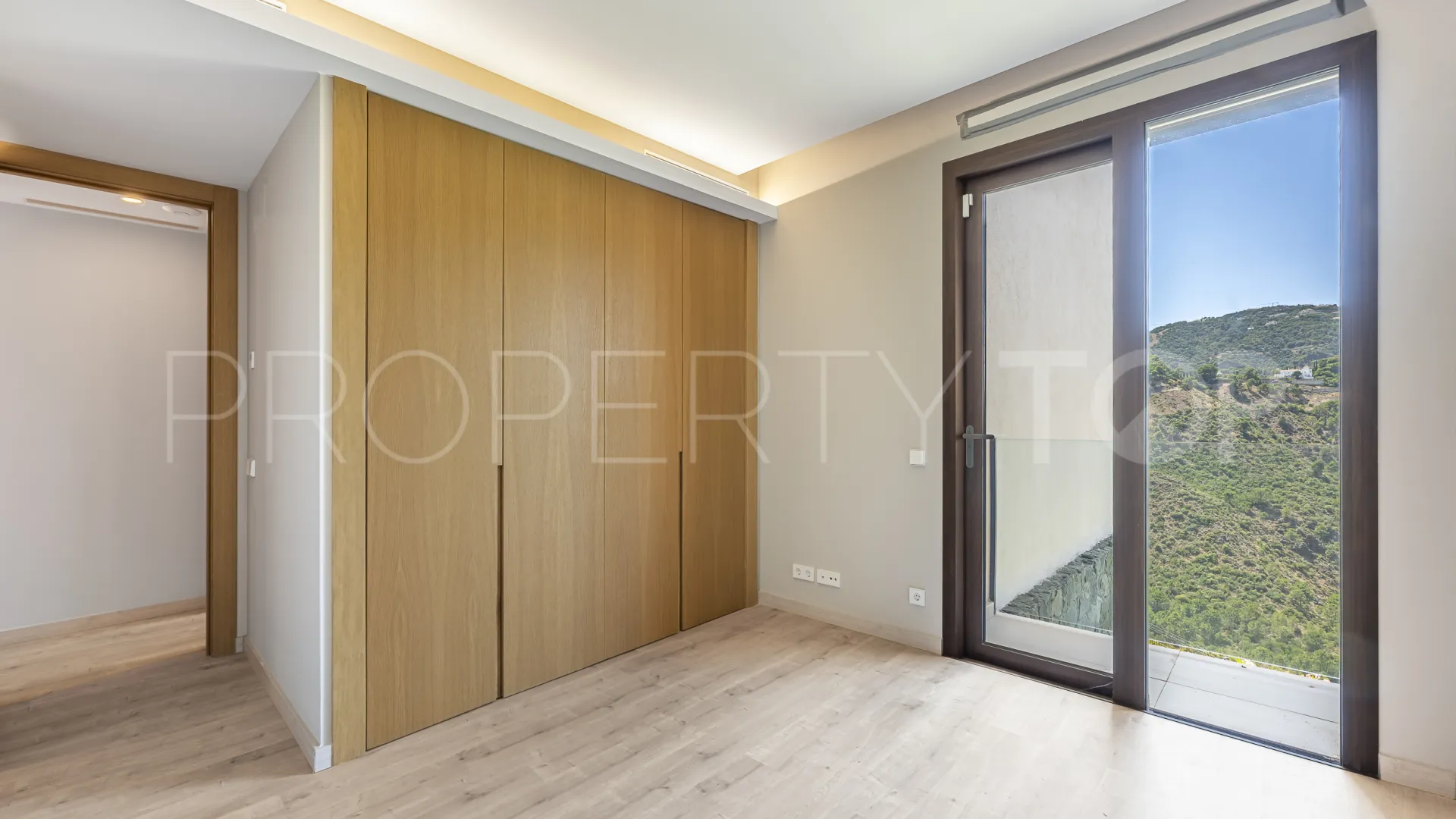 For sale apartment with 4 bedrooms in Real de La Quinta