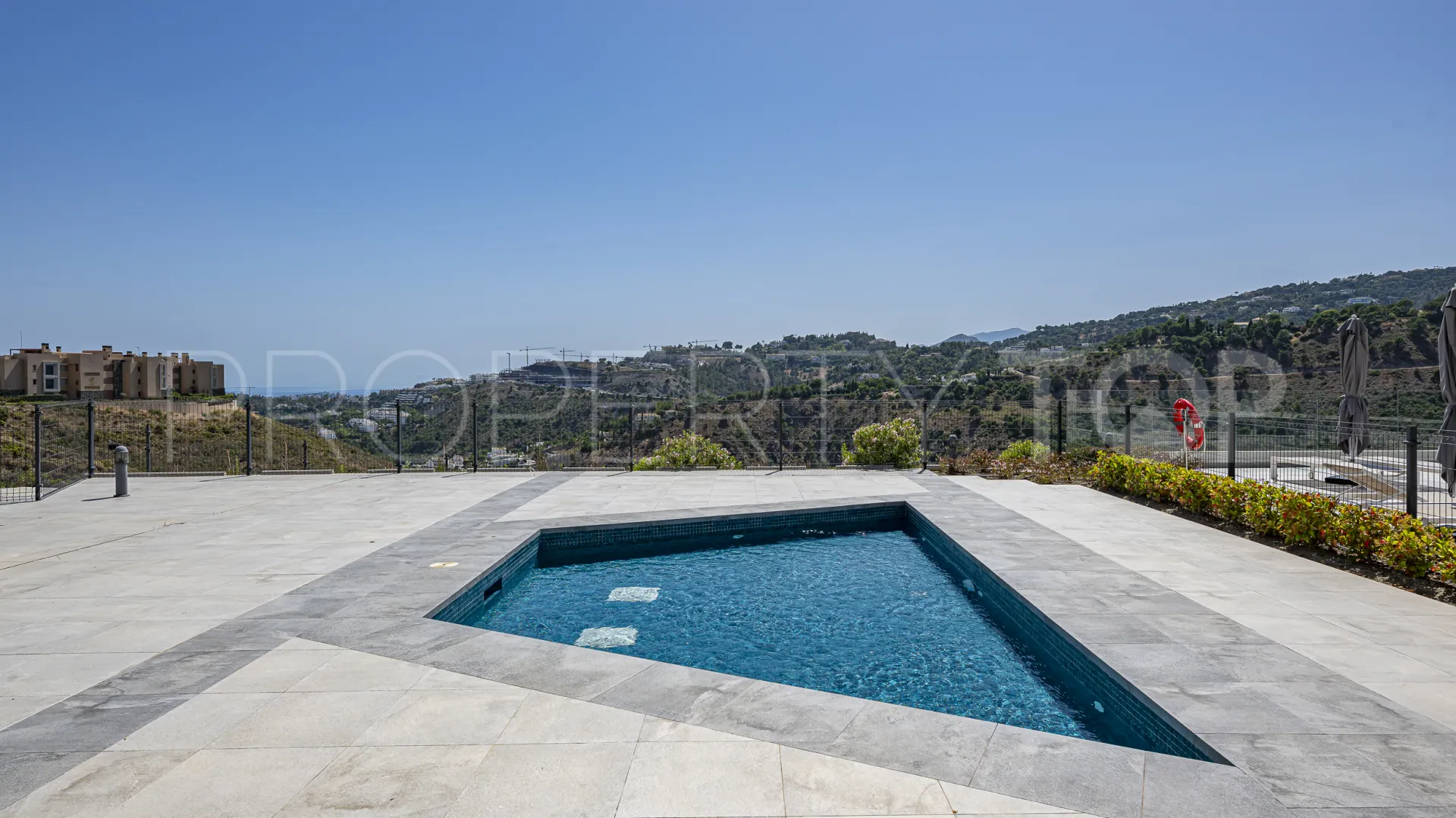 For sale apartment with 4 bedrooms in Real de La Quinta