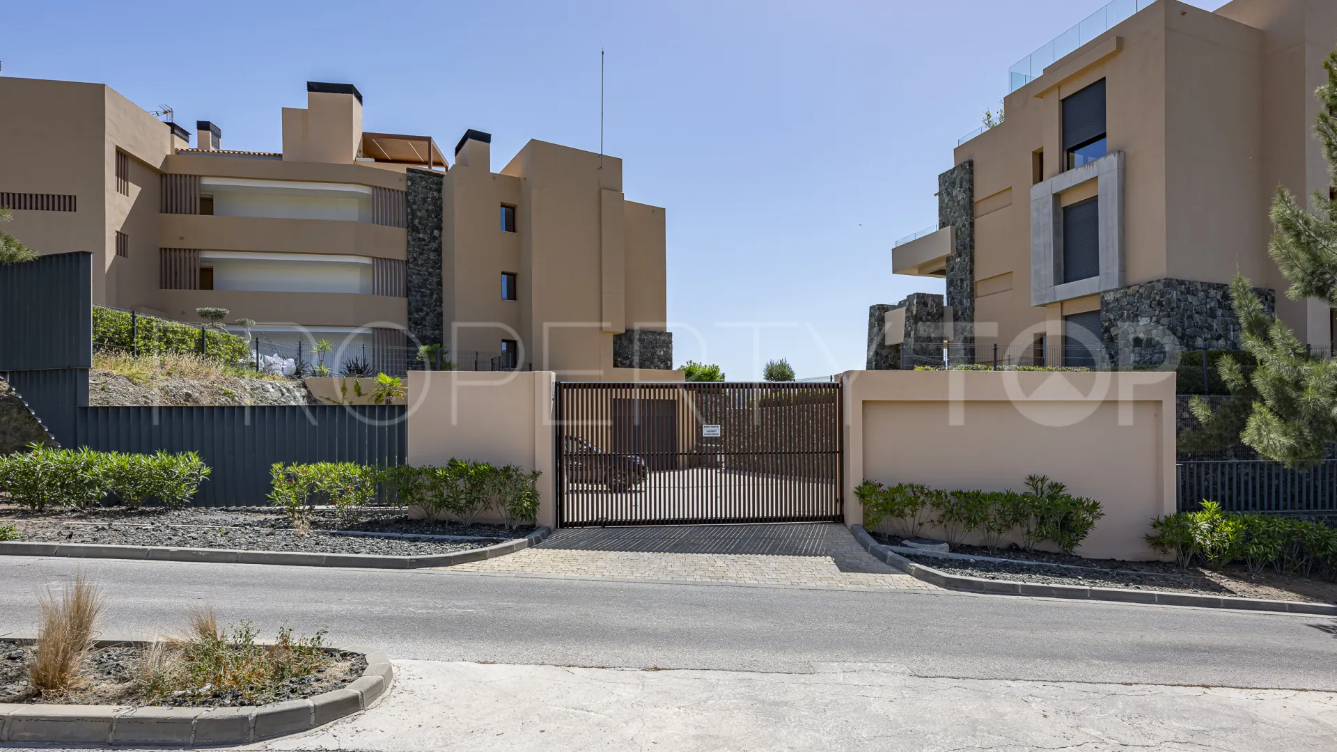 For sale apartment with 4 bedrooms in Real de La Quinta