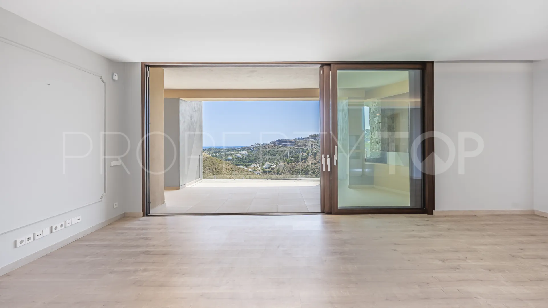 For sale apartment with 4 bedrooms in Real de La Quinta