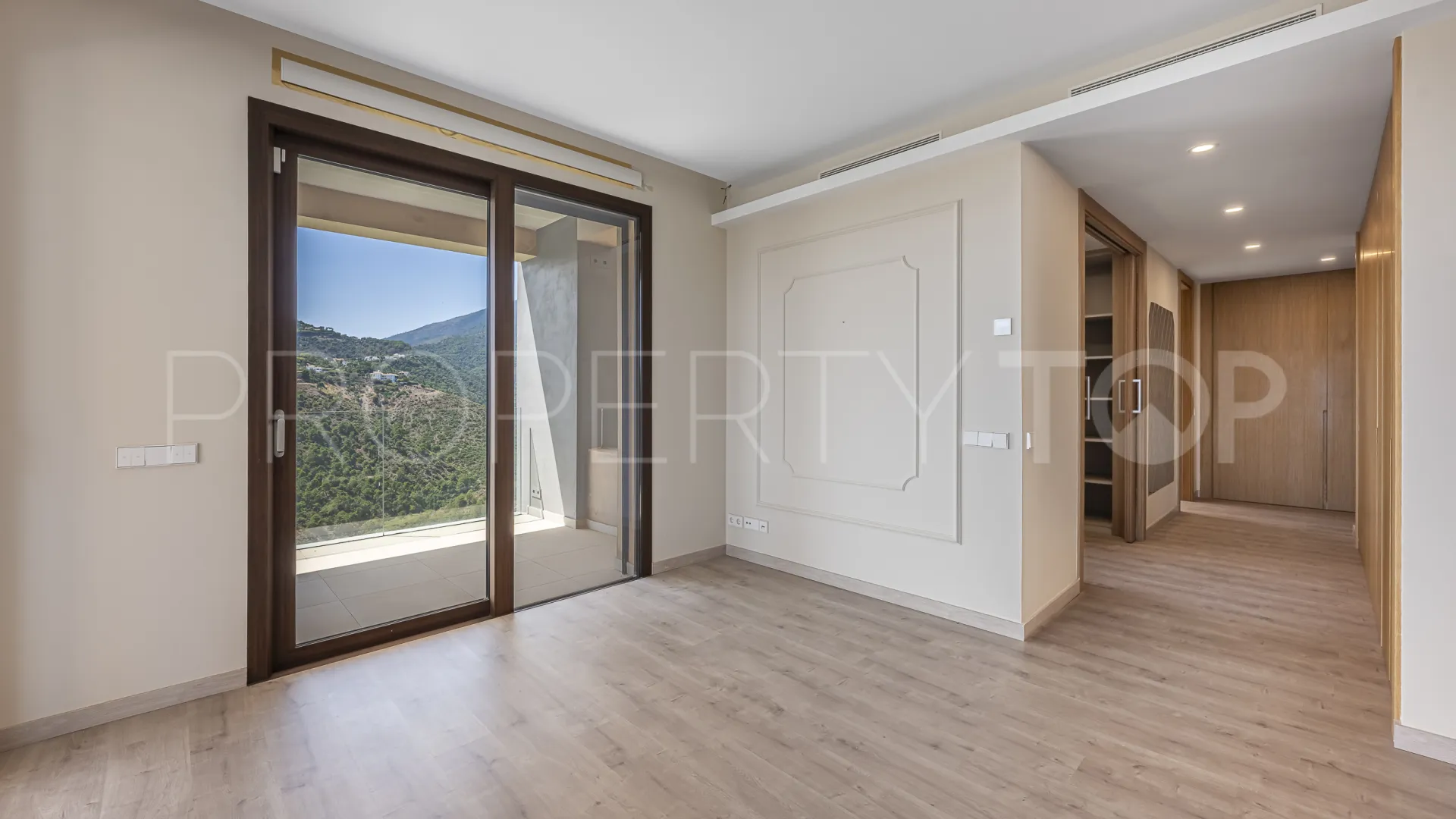 For sale apartment with 4 bedrooms in Real de La Quinta