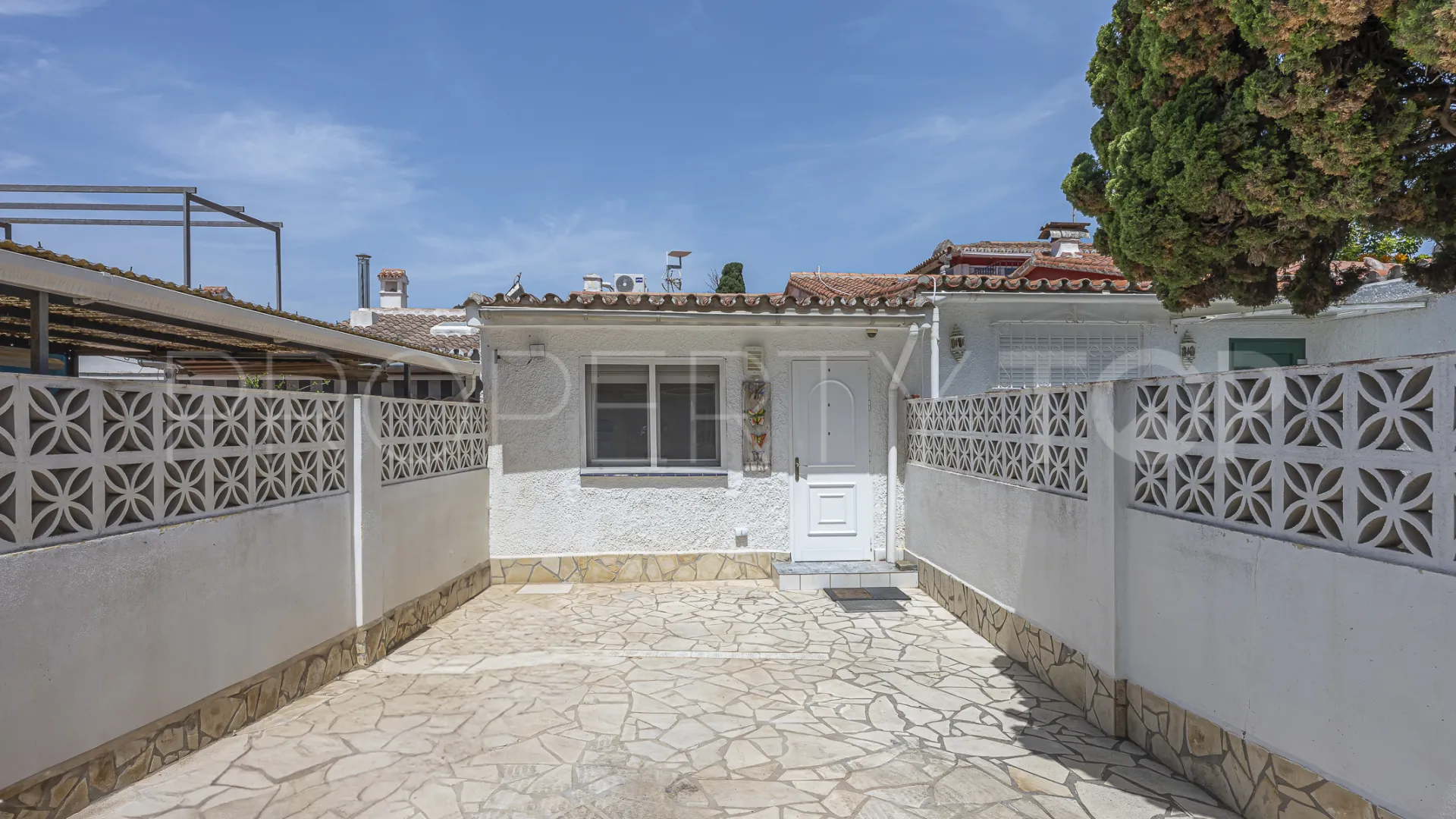 1 bedroom town house for sale in Costabella