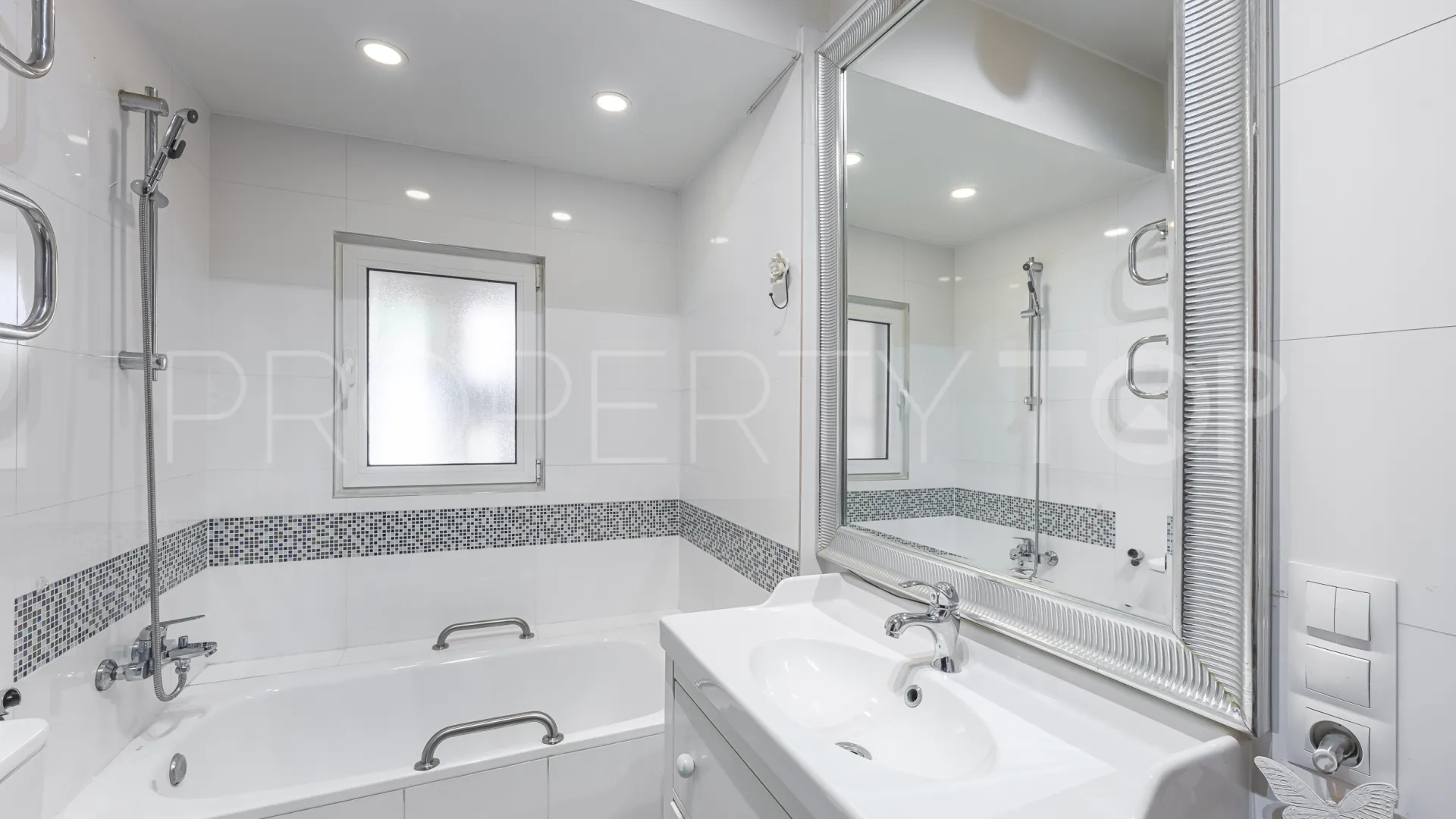 1 bedroom town house for sale in Costabella