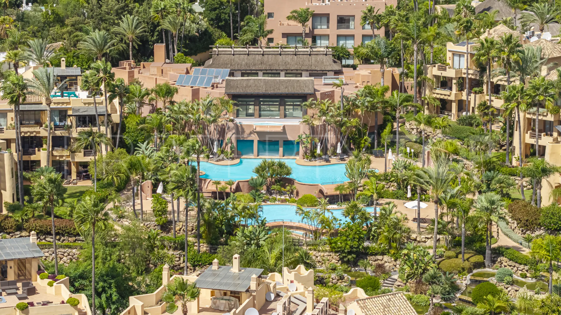 2 bedrooms penthouse in Mansion Club for sale