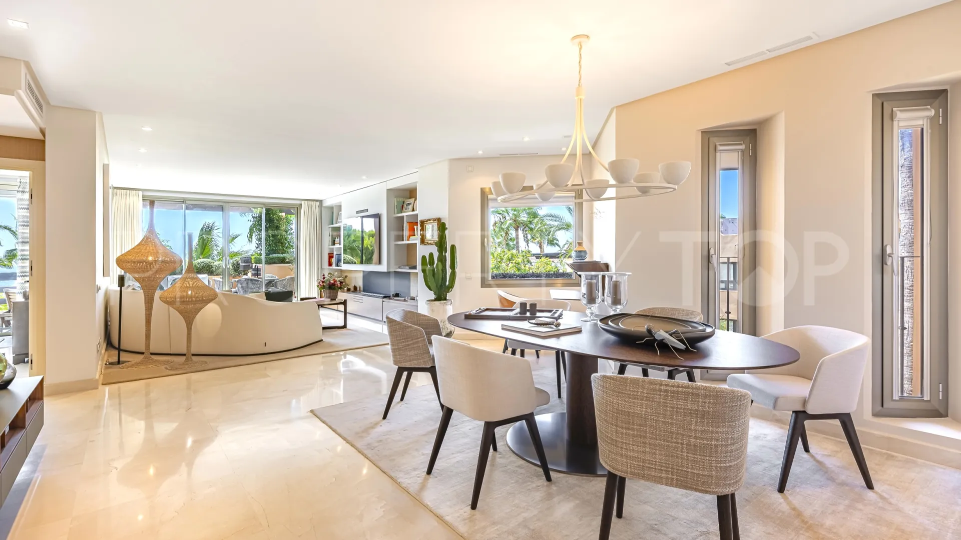 2 bedrooms penthouse in Mansion Club for sale