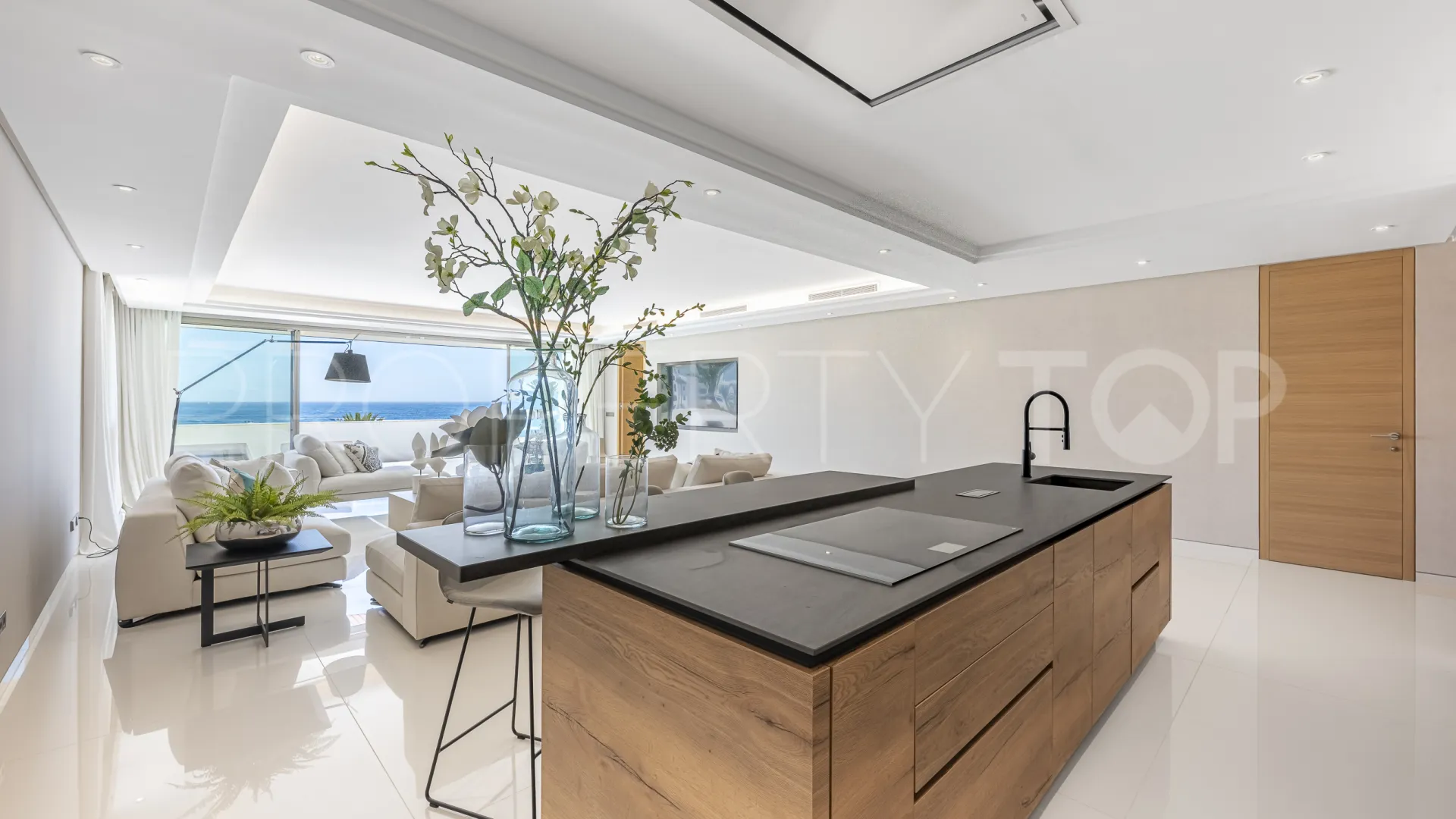 Buy Marbella - Puerto Banus apartment