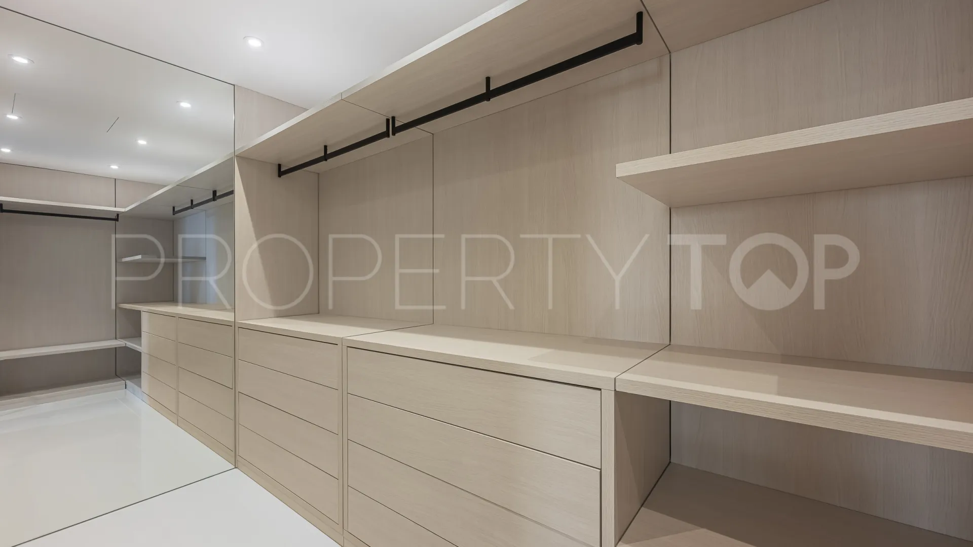 Buy Marbella - Puerto Banus apartment