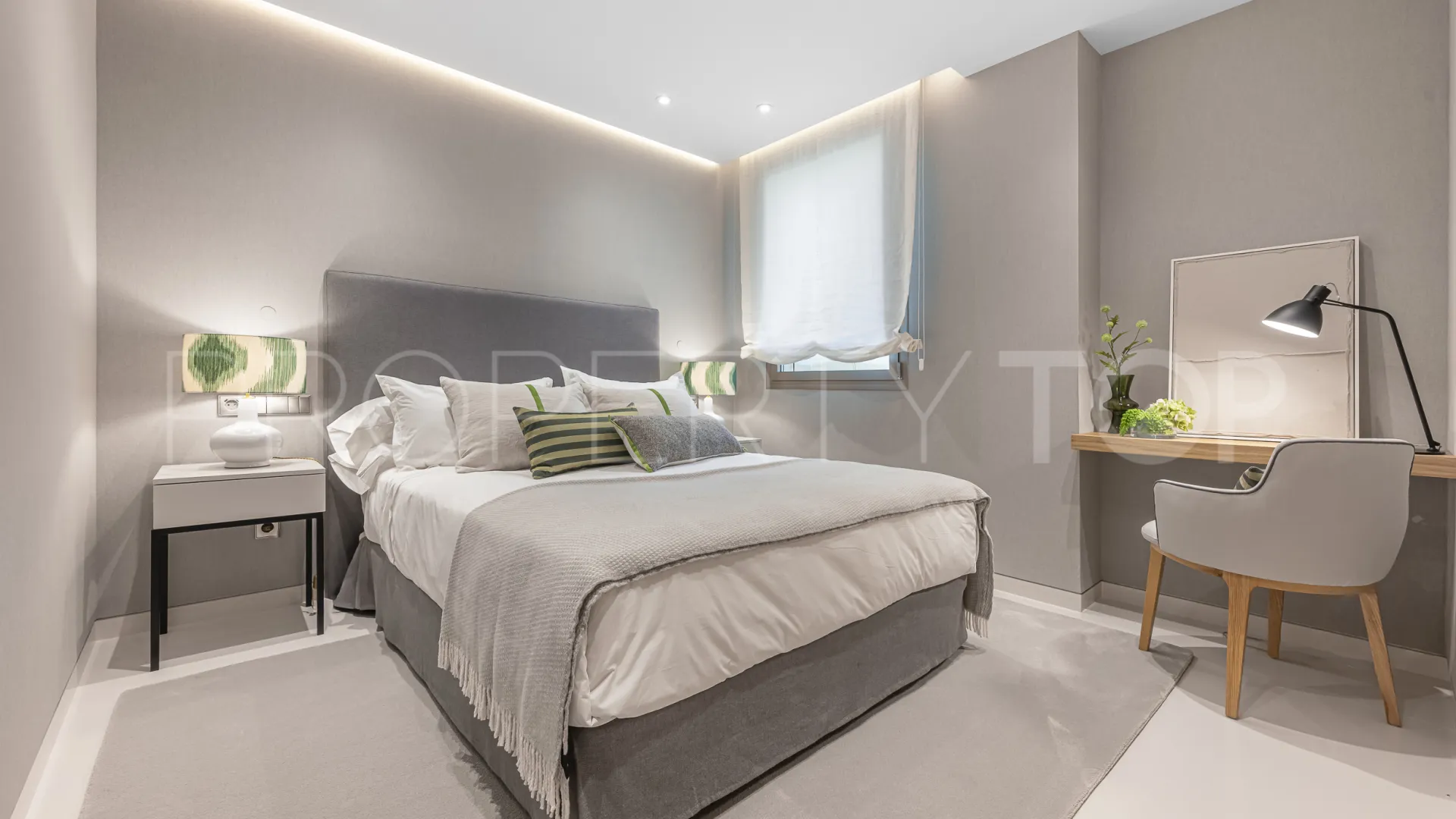 Buy Marbella - Puerto Banus apartment