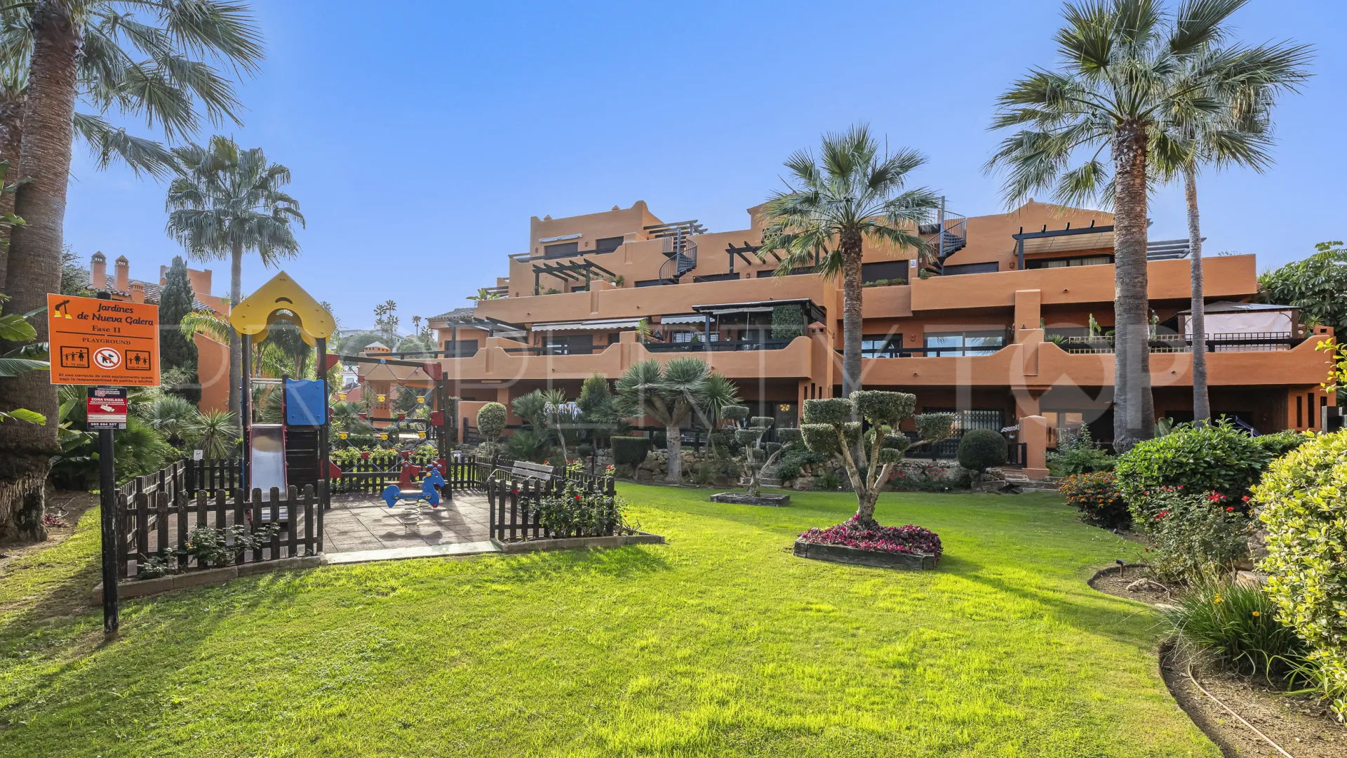 Se vende apartamento planta baja de 2 dormitorios en Buenas Noches