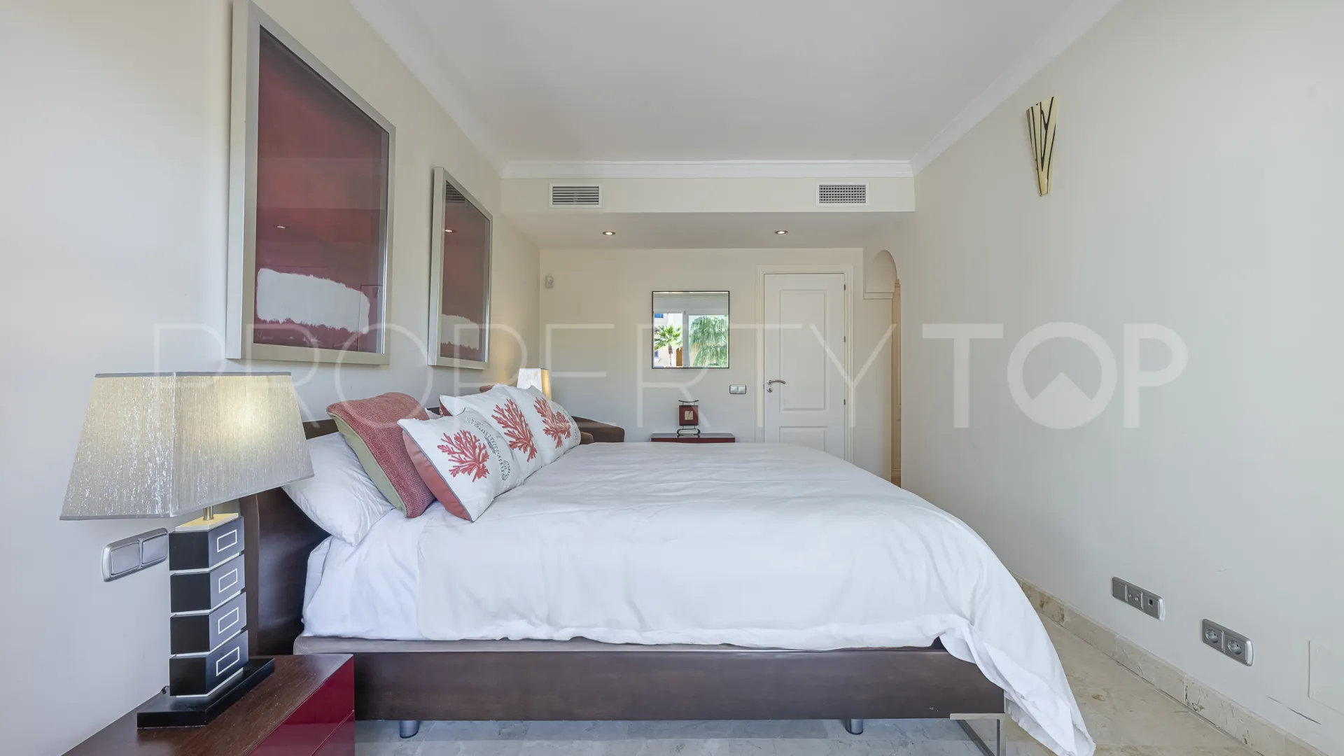 Apartamento a la venta en Marques de Atalaya de 2 dormitorios