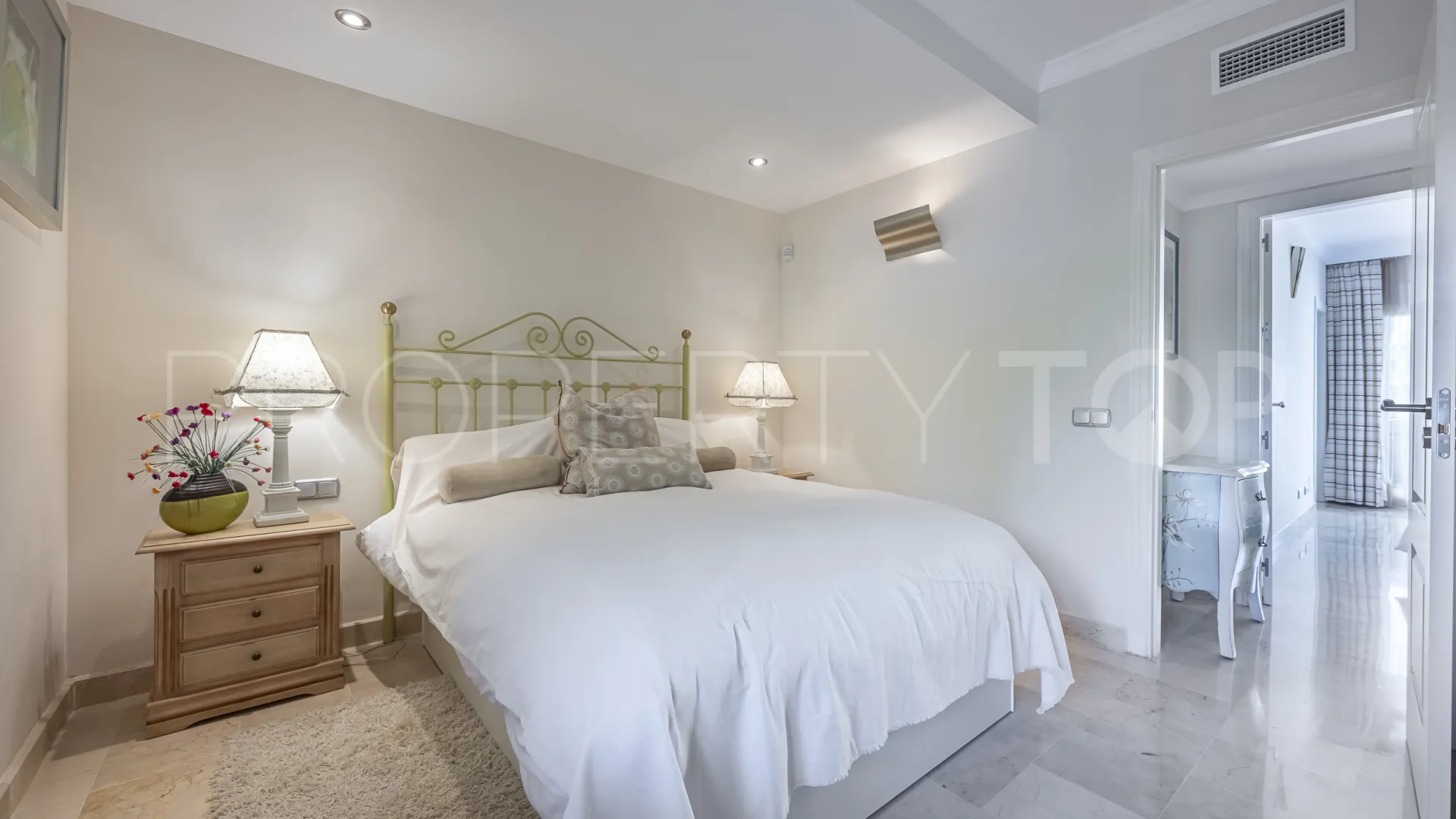 Apartamento a la venta en Marques de Atalaya de 2 dormitorios