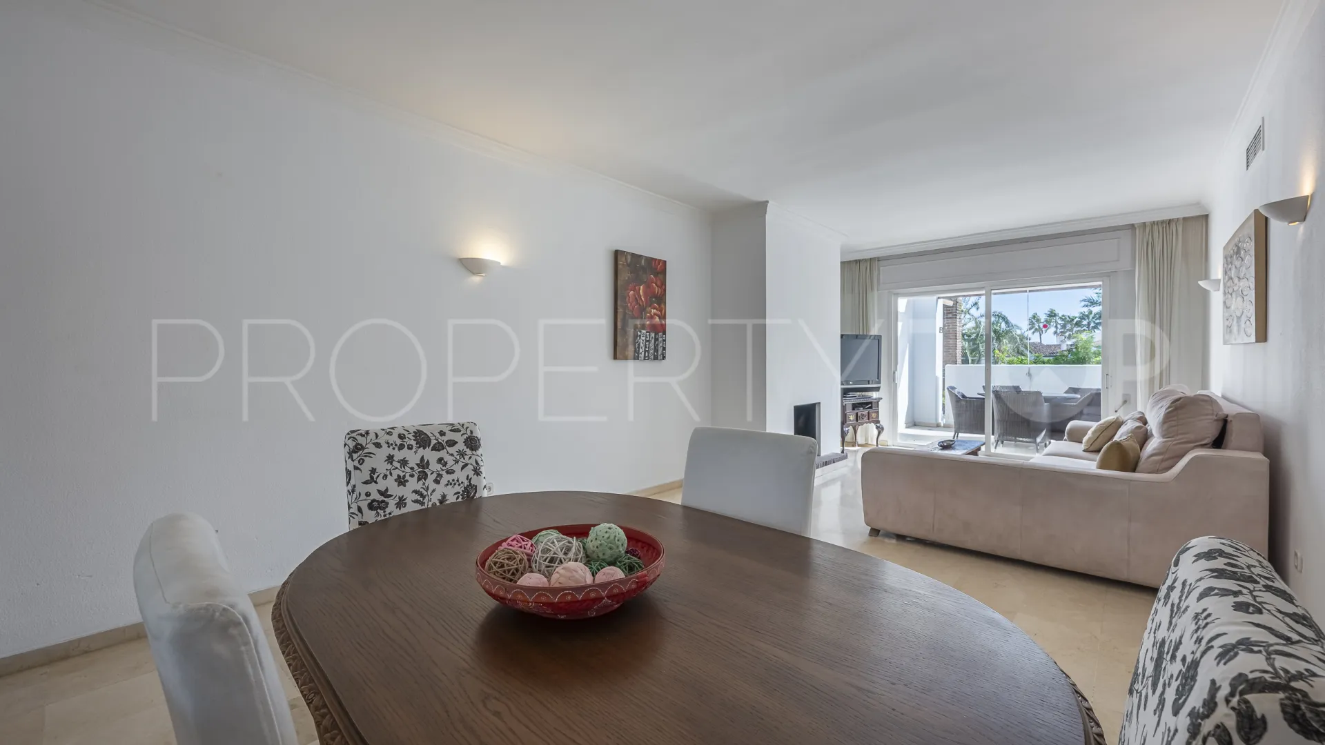 Ático en venta de 3 dormitorios en Estepona