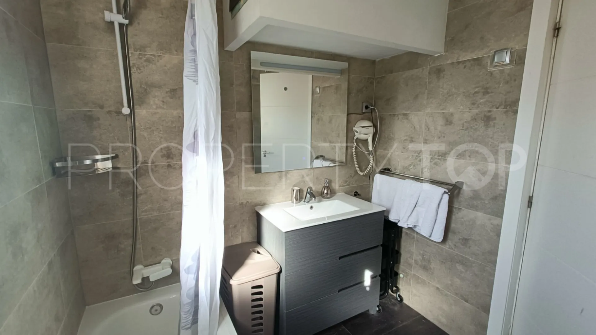Apartamento a la venta en Paraiso Alto