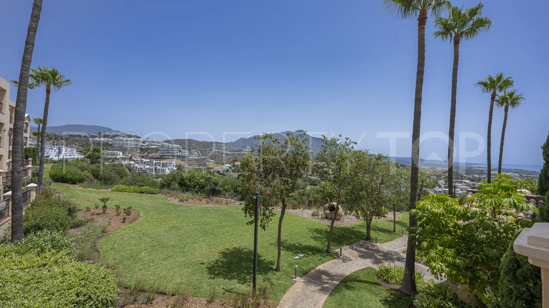 Apartment with 2 bedrooms for sale in Marbella