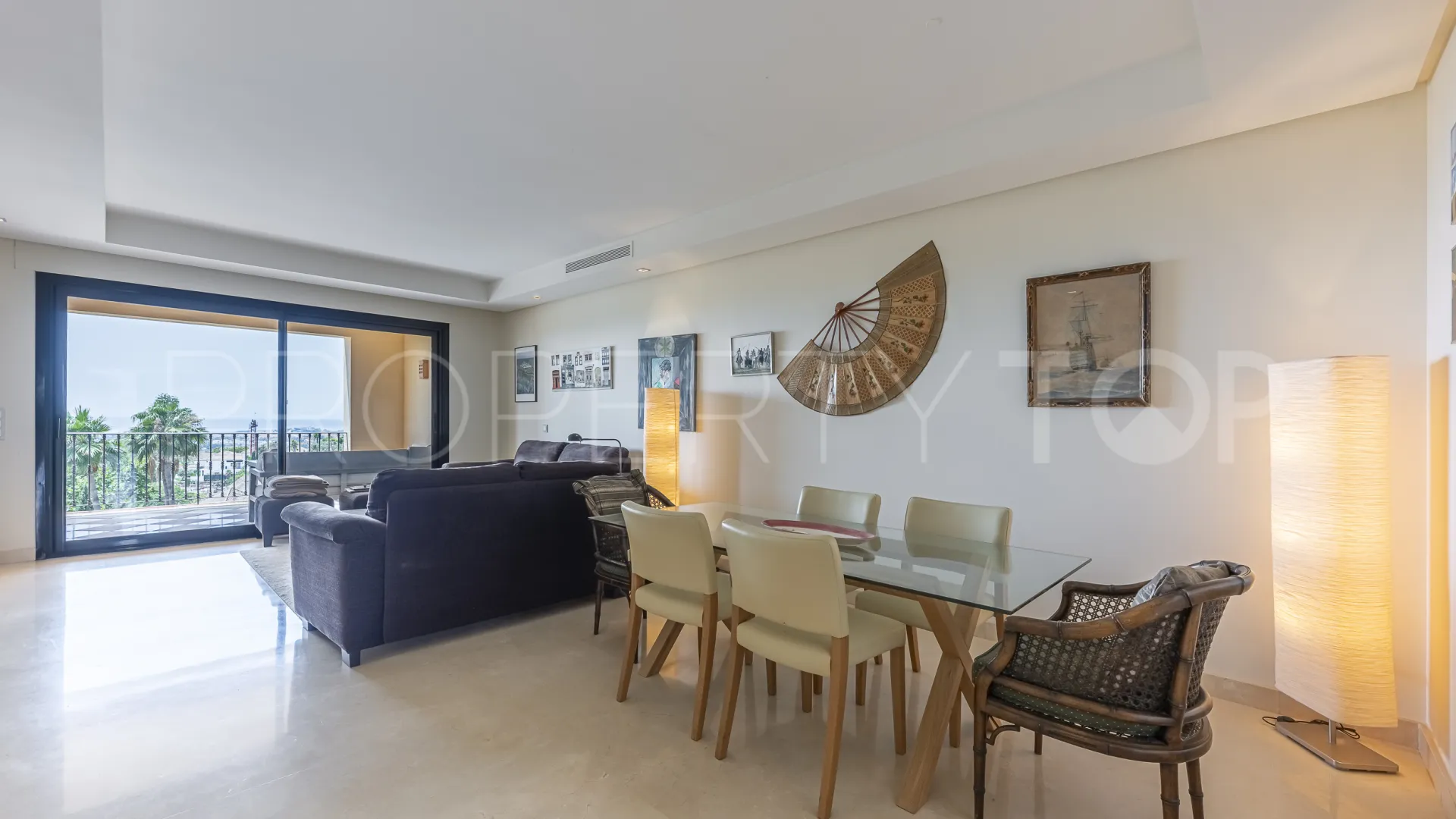 Apartment with 2 bedrooms for sale in Marbella