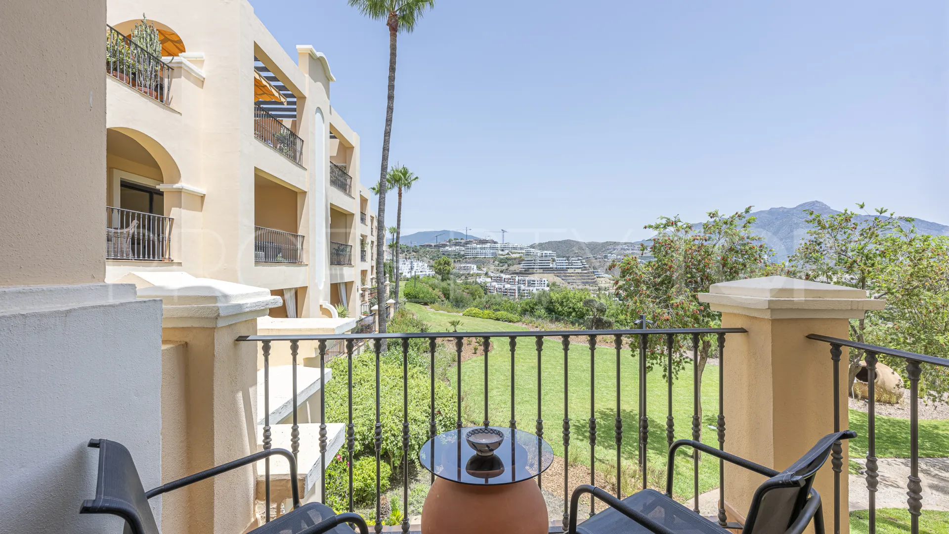 Apartment with 2 bedrooms for sale in Marbella