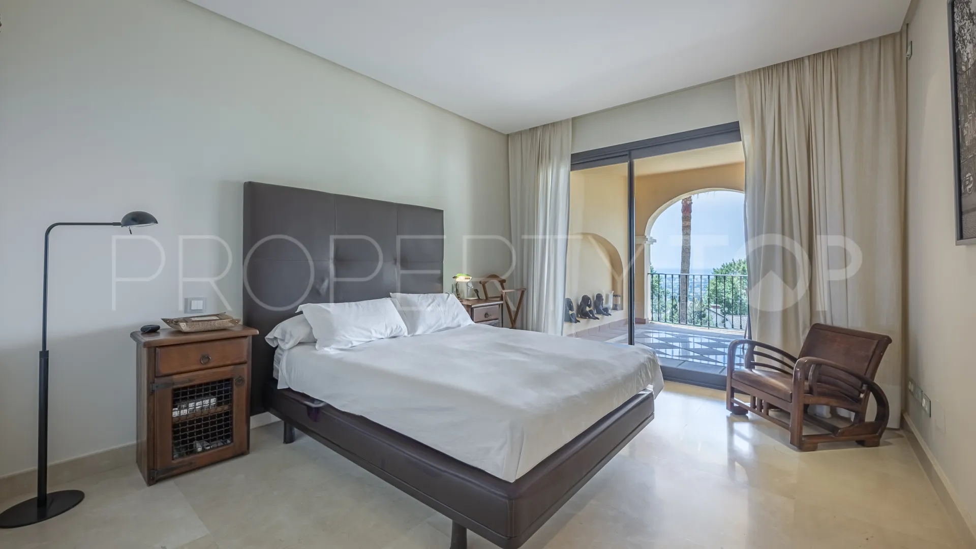 Apartment with 2 bedrooms for sale in Marbella