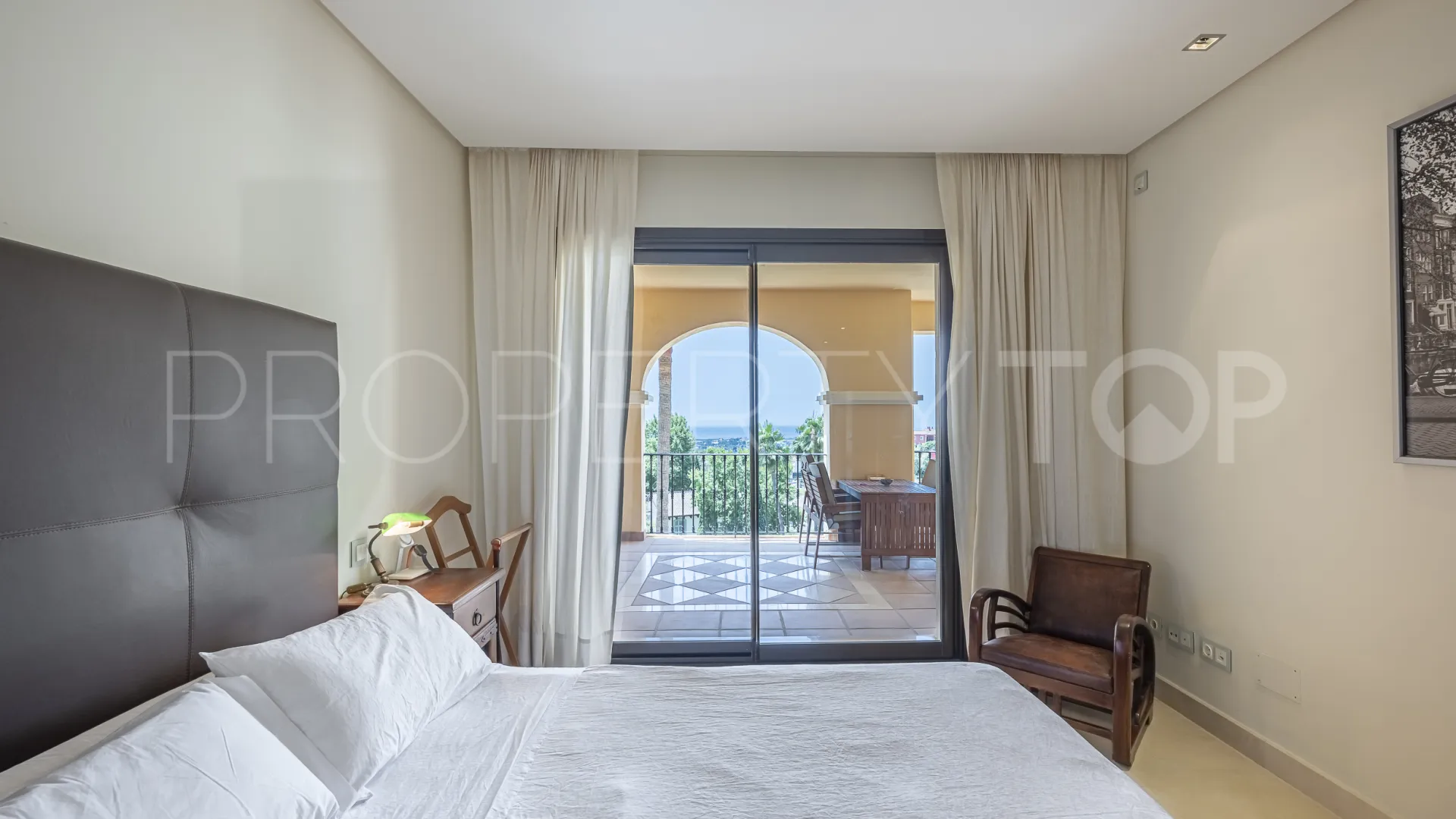 Apartment with 2 bedrooms for sale in Marbella