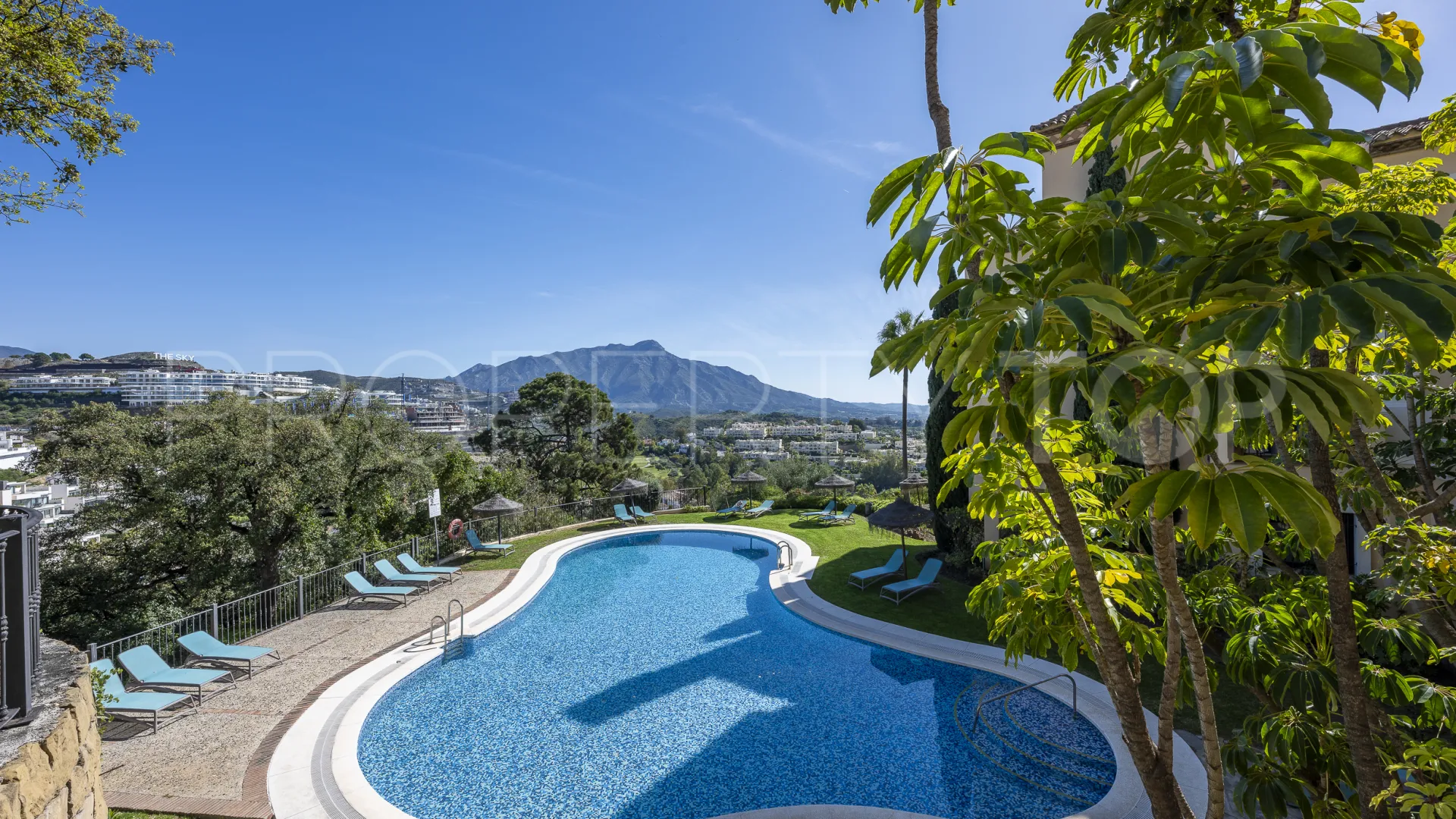 Apartment with 2 bedrooms for sale in Marbella