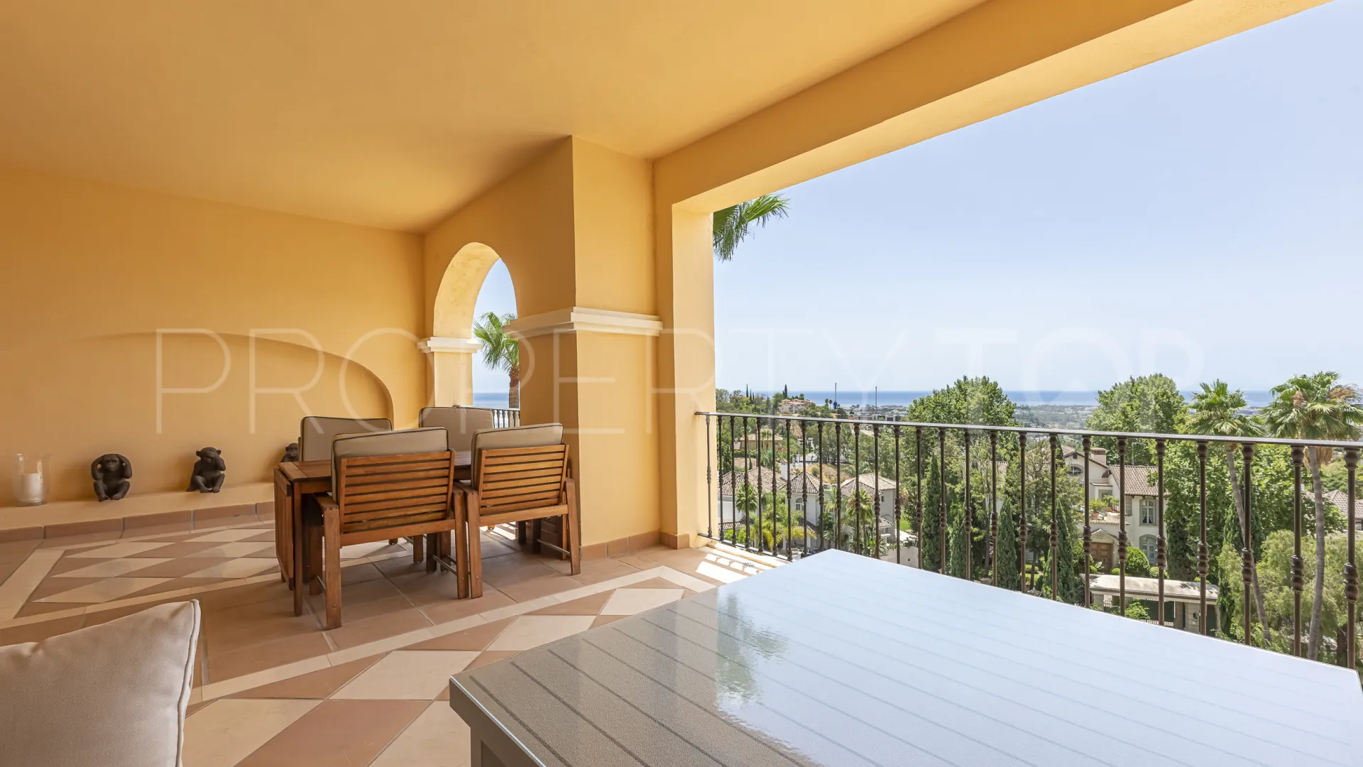 Apartment with 2 bedrooms for sale in Marbella