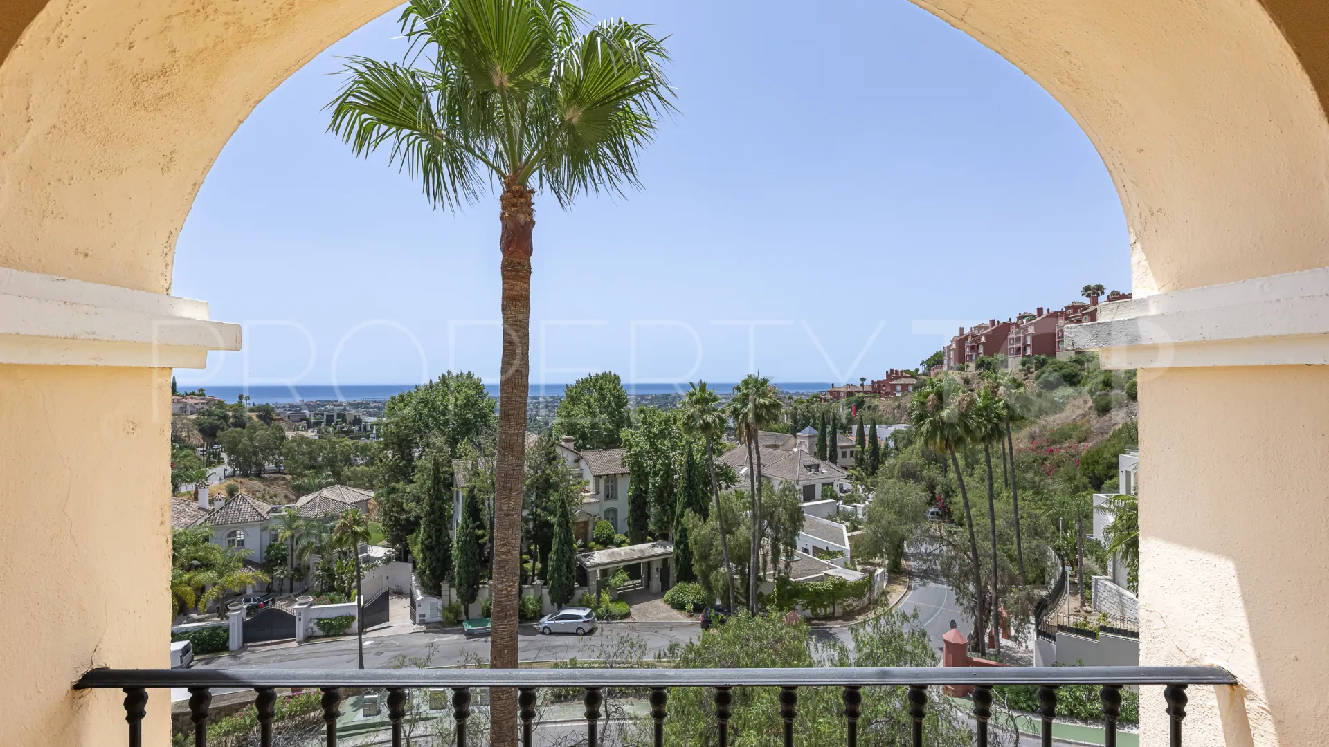 Apartment with 2 bedrooms for sale in Marbella