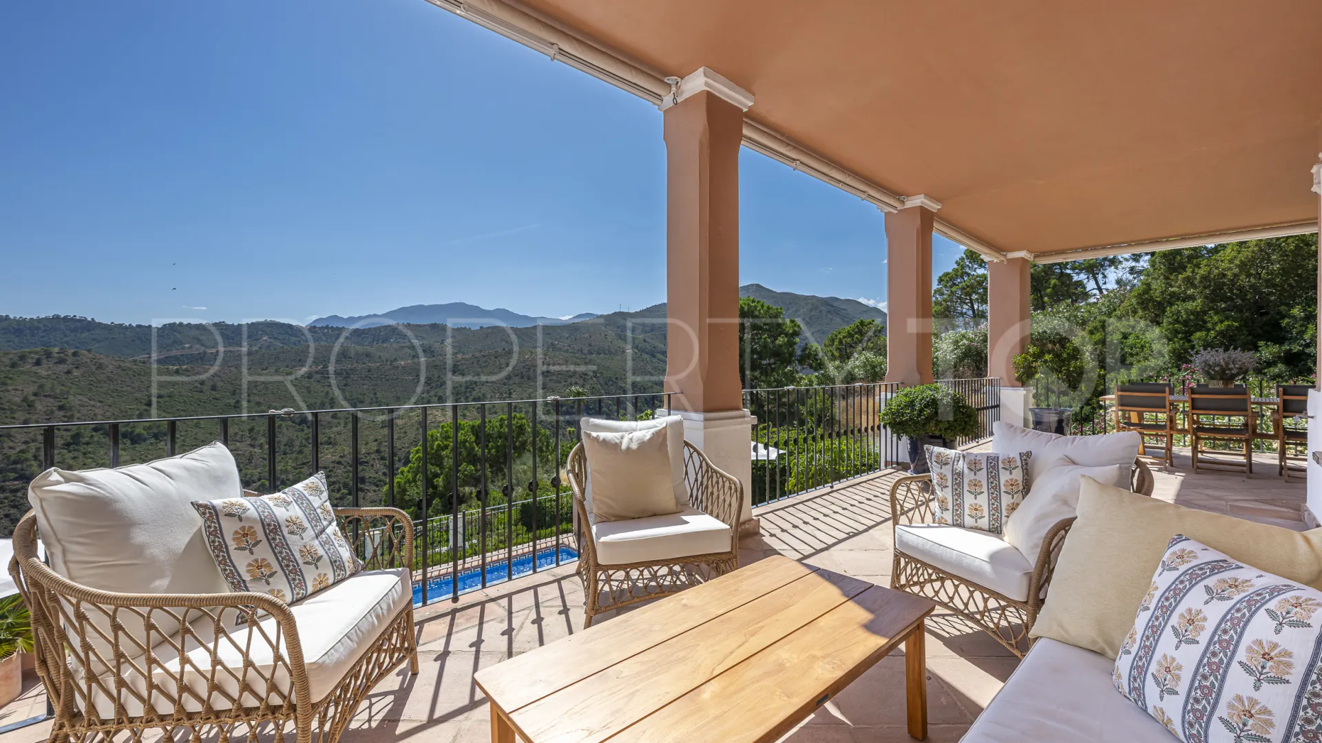 4 bedrooms Monte Mayor town house for sale