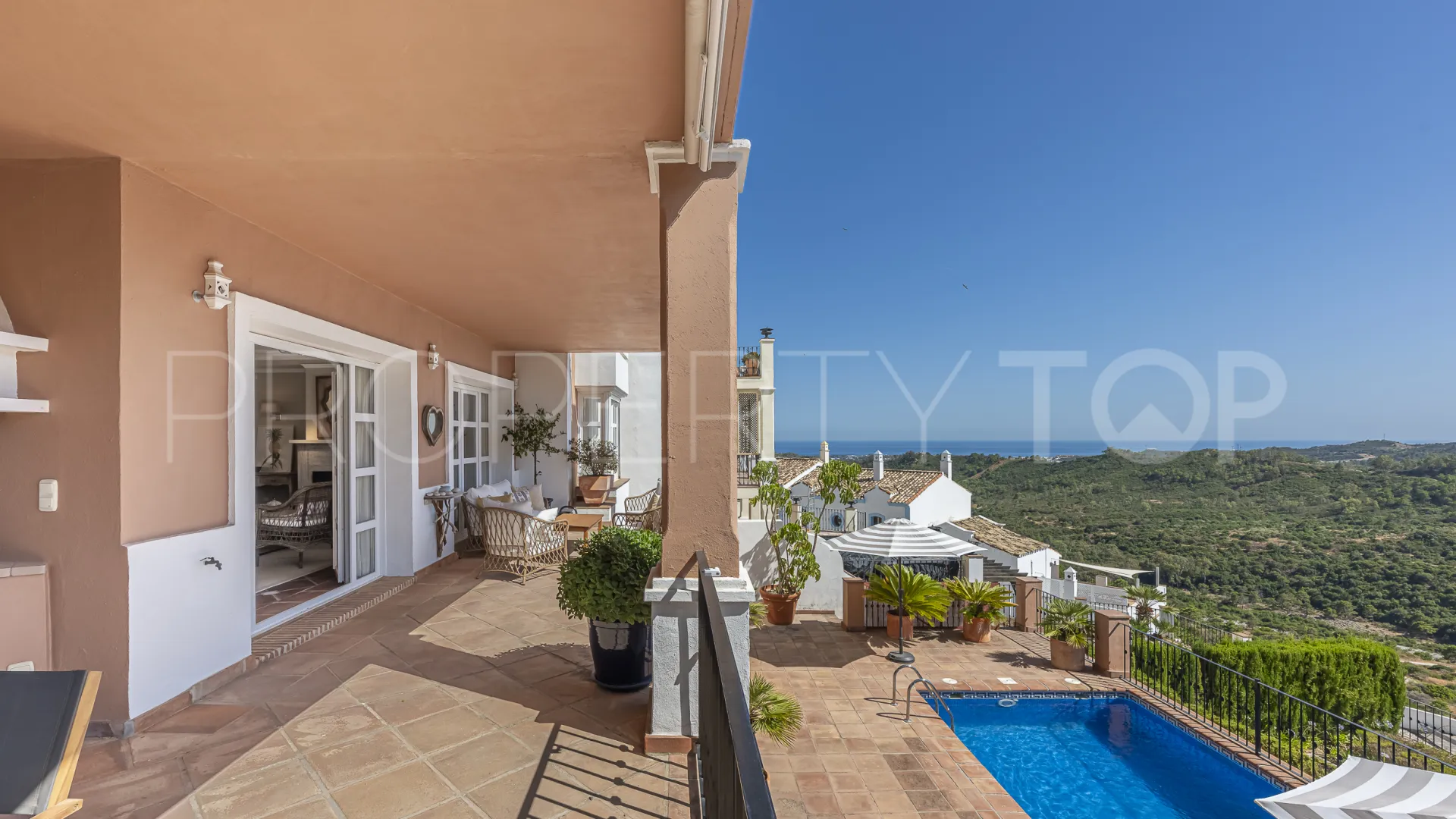 4 bedrooms Monte Mayor town house for sale