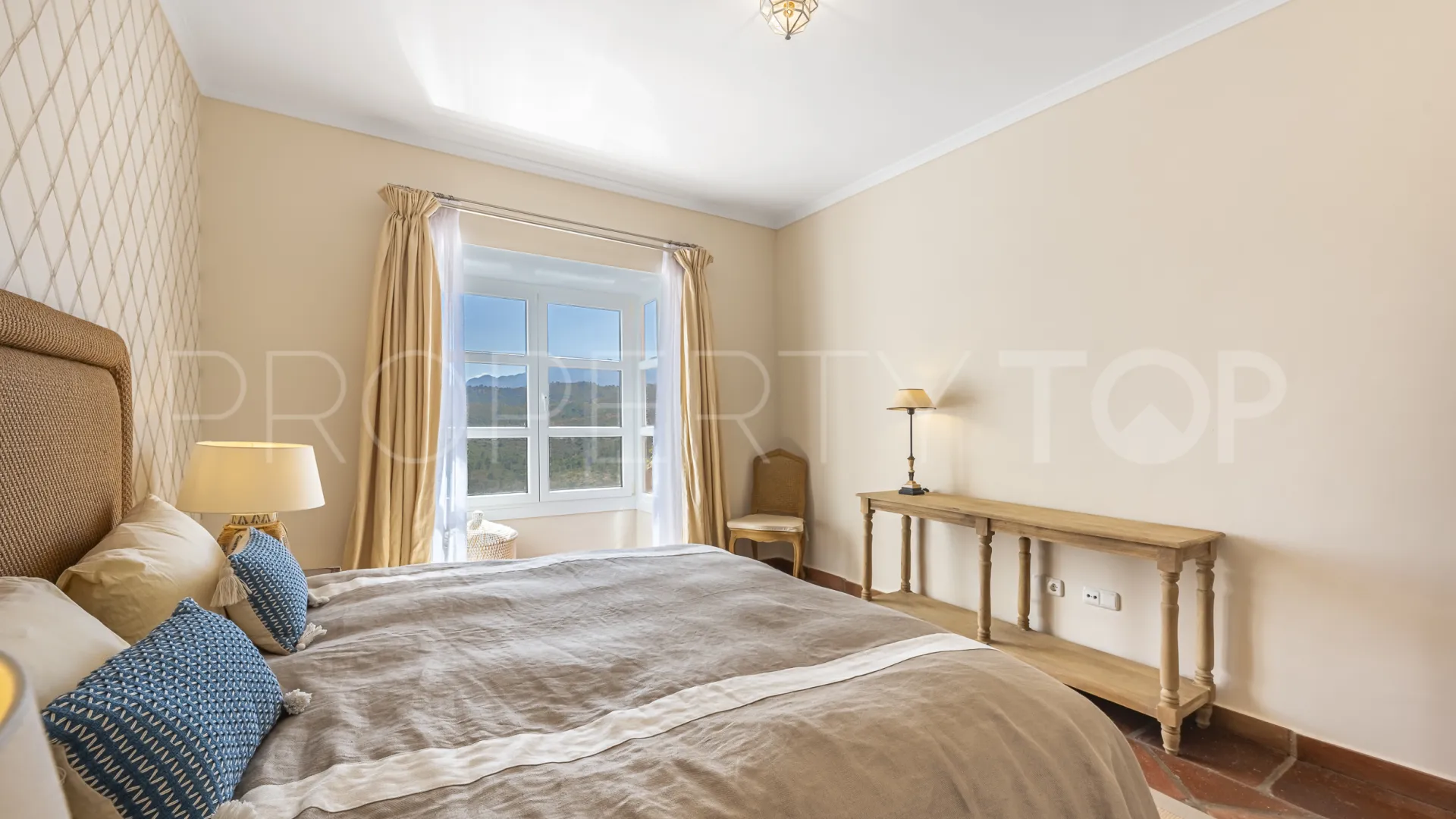 4 bedrooms Monte Mayor town house for sale