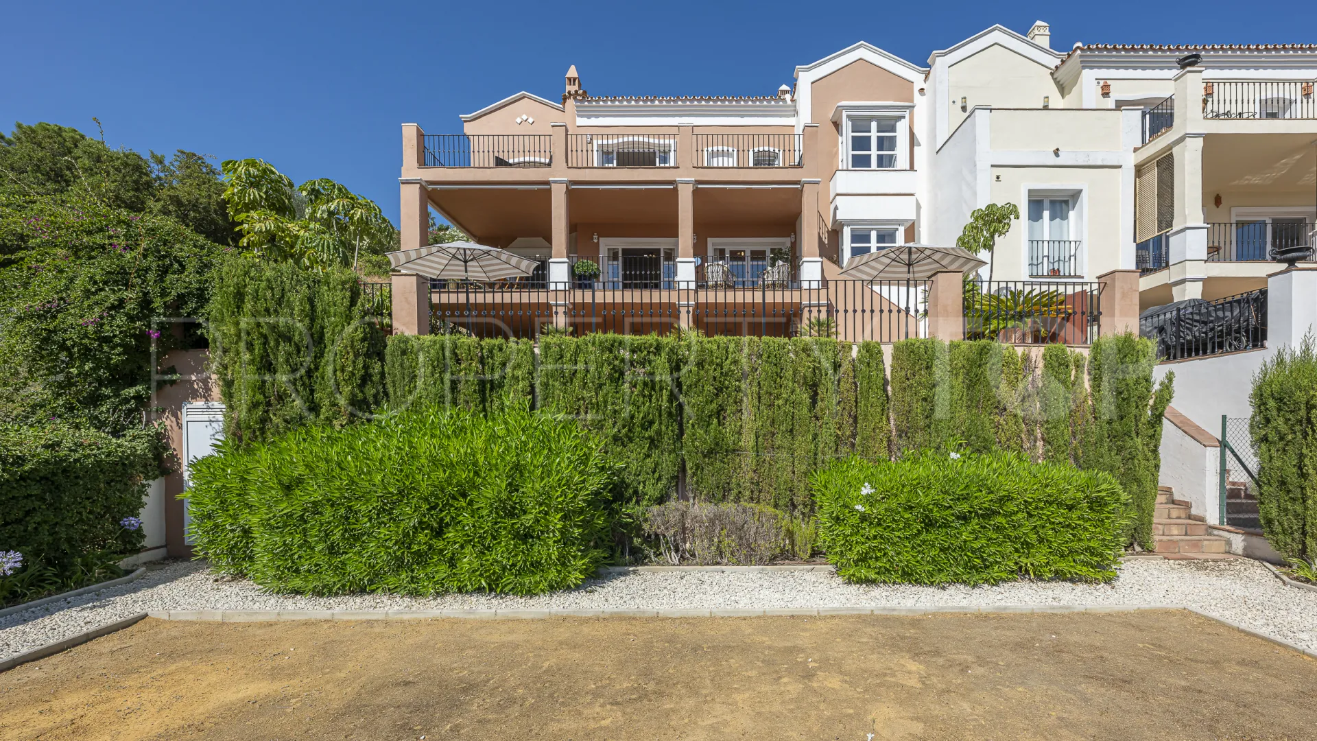 4 bedrooms Monte Mayor town house for sale